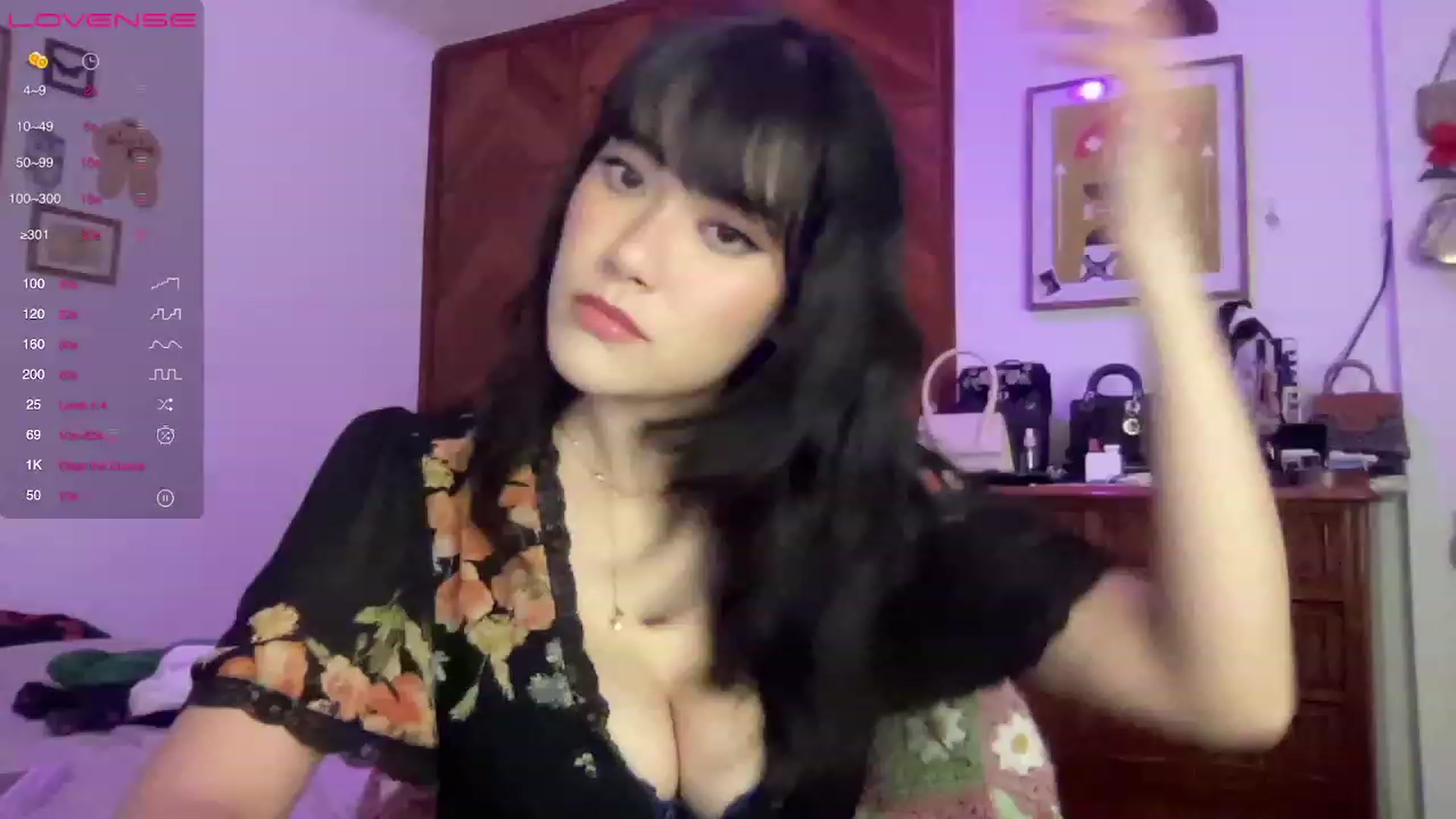 Gallery image thumbnail from LuluArtist's myfreecams stream on, 08/22/2023, 01:04 image 10 of 20