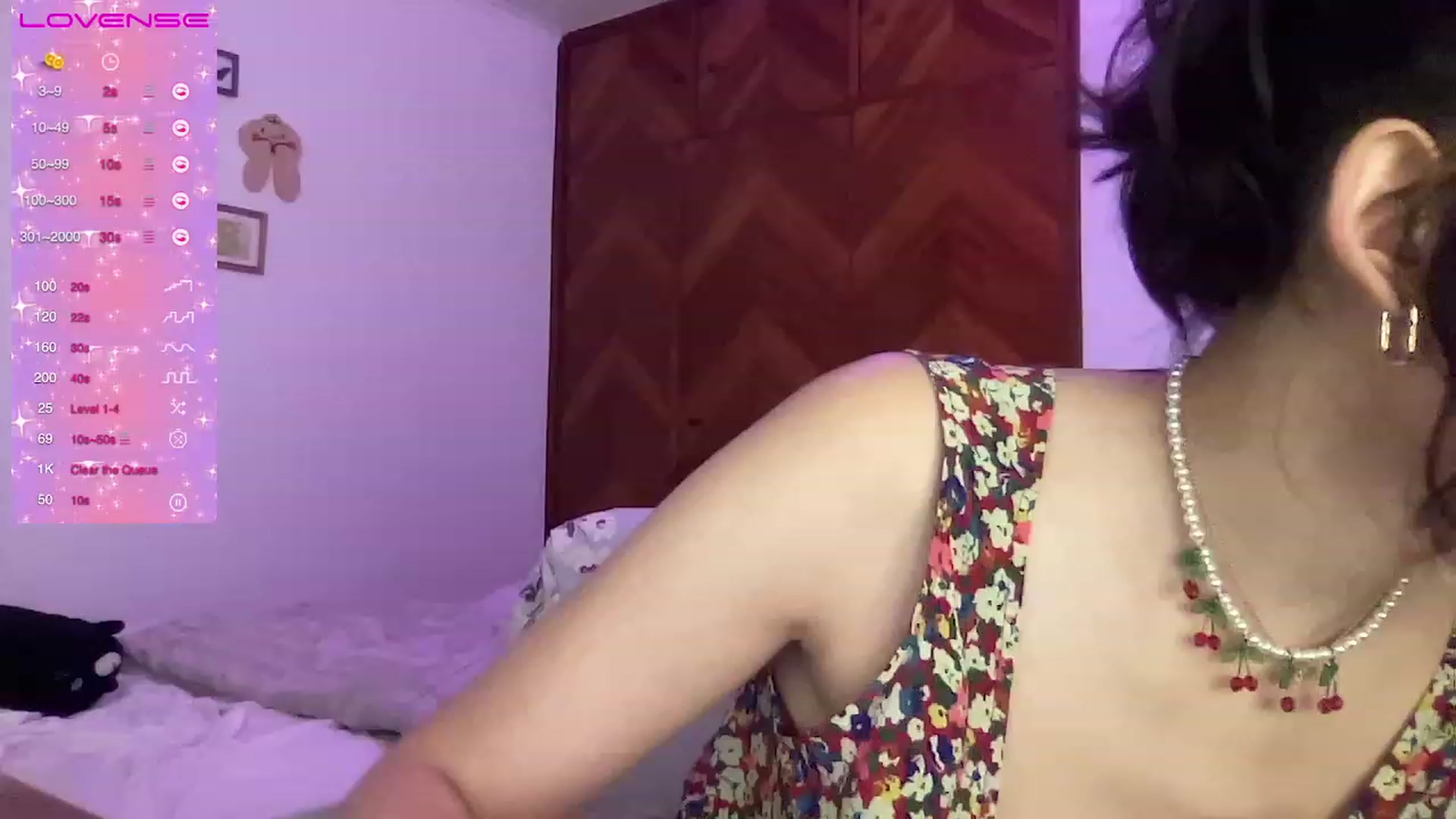 Gallery image thumbnail from LuluArtist's myfreecams stream on, 09/27/2023, 23:45 image 18 of 20