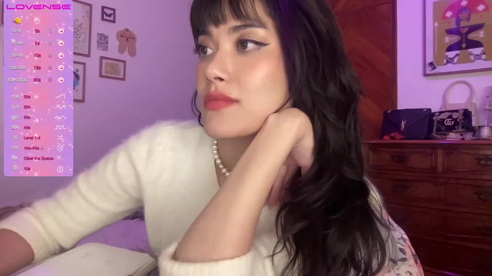 Gallery image thumbnail from LuluArtist's myfreecams stream on, 09/29/2023, 04:33 image 1 of 20