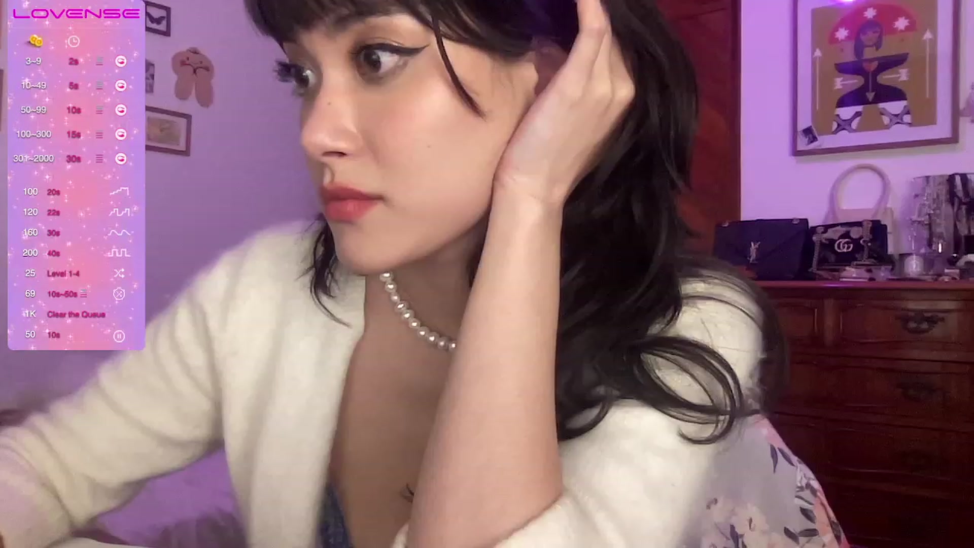 Gallery image thumbnail from LuluArtist's myfreecams stream on, 09/29/2023, 04:33 image 20 of 20