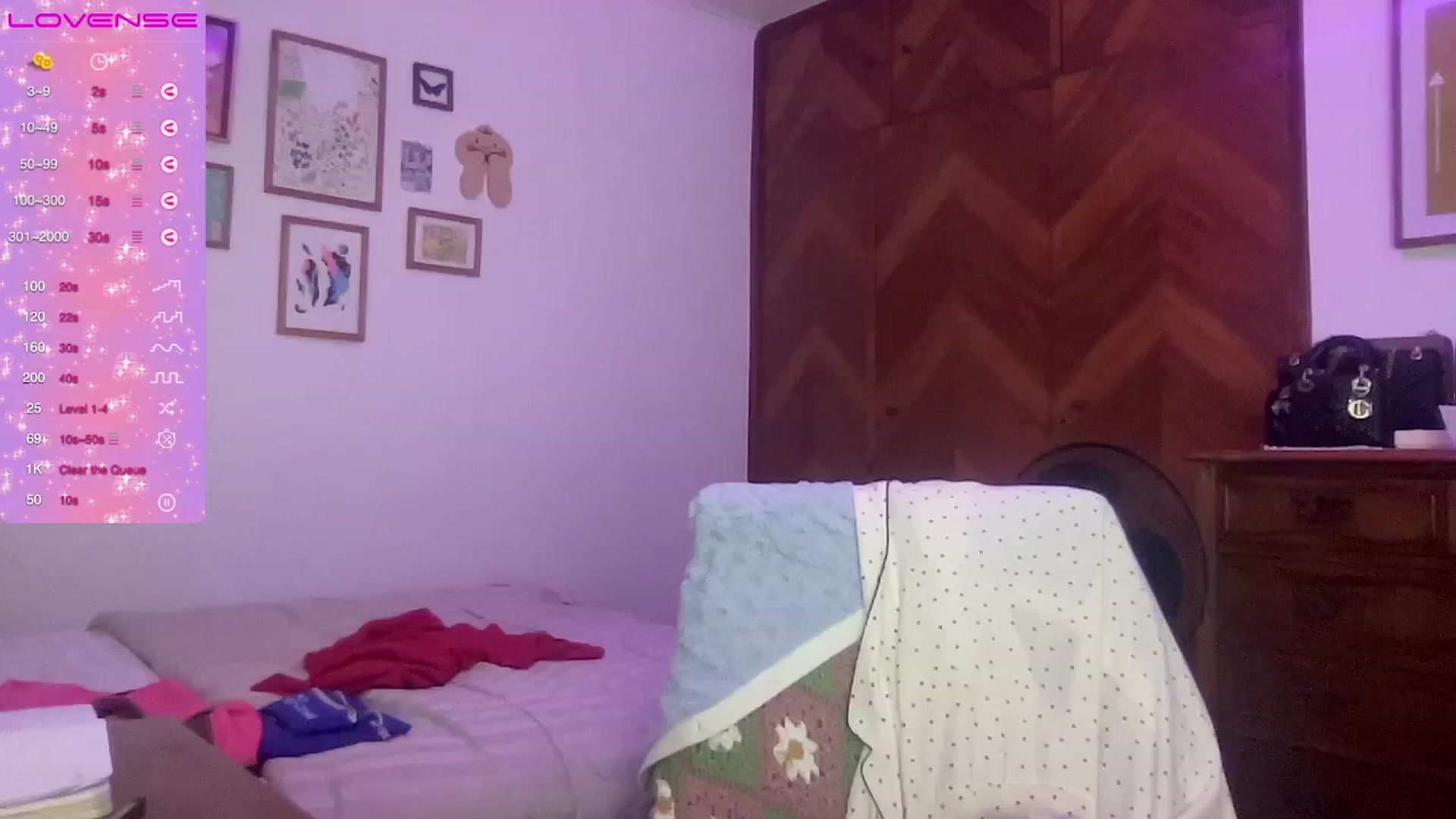 Gallery image thumbnail from LuluArtist's myfreecams stream on, 10/18/2023, 02:21 image 6 of 20