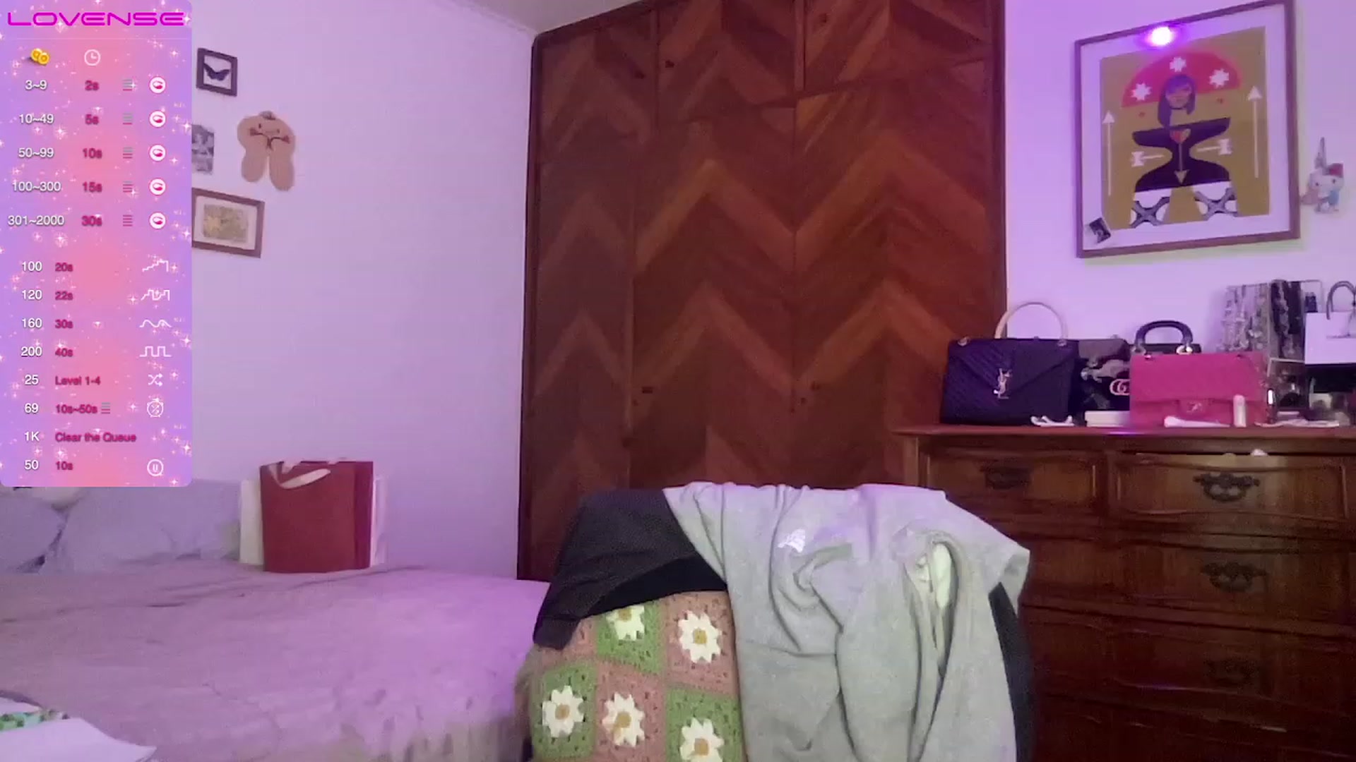 Gallery image thumbnail from LuluArtist's myfreecams stream on, 11/04/2023, 03:15 image 16 of 20