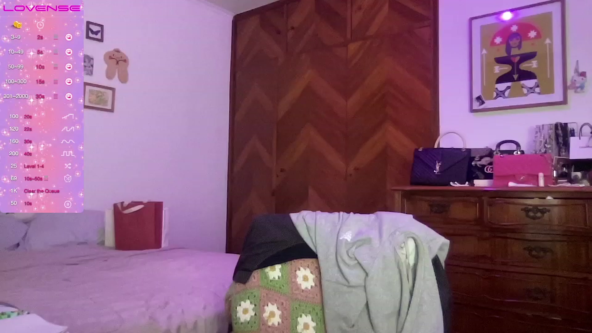 Gallery image thumbnail from LuluArtist's myfreecams stream on, 11/04/2023, 03:15 image 20 of 20