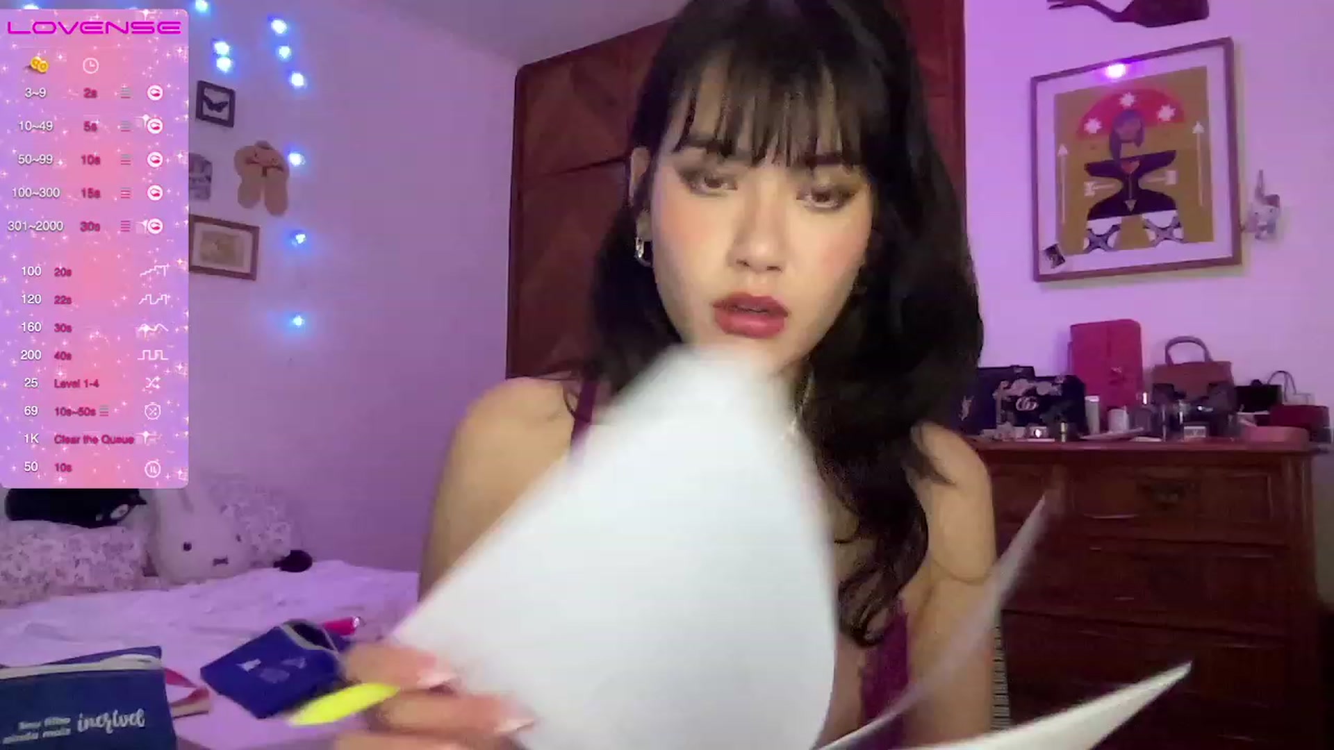 Gallery image thumbnail from LuluArtist's myfreecams stream on, 12/12/2023, 04:24 image 20 of 20