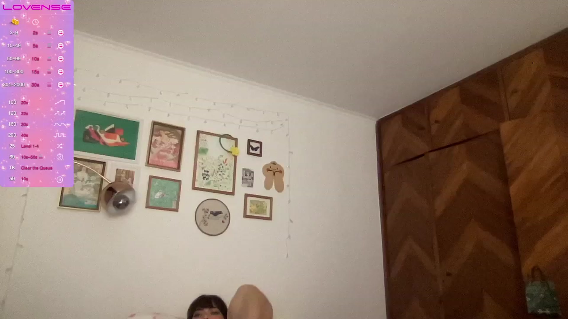 Gallery image thumbnail from LuluArtist's myfreecams stream on, 01/12/2024, 02:40 image 10 of 20