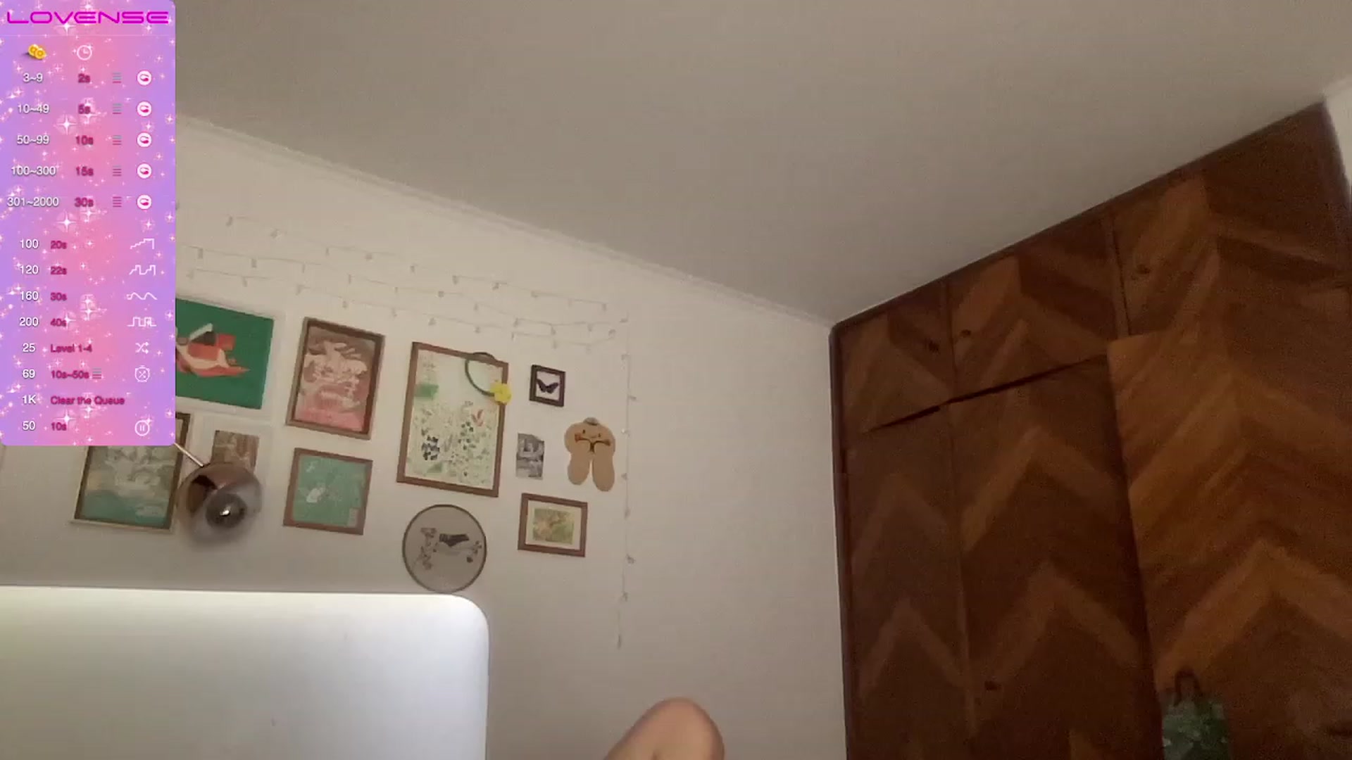 Gallery image thumbnail from LuluArtist's myfreecams stream on, 01/12/2024, 02:40 image 9 of 20