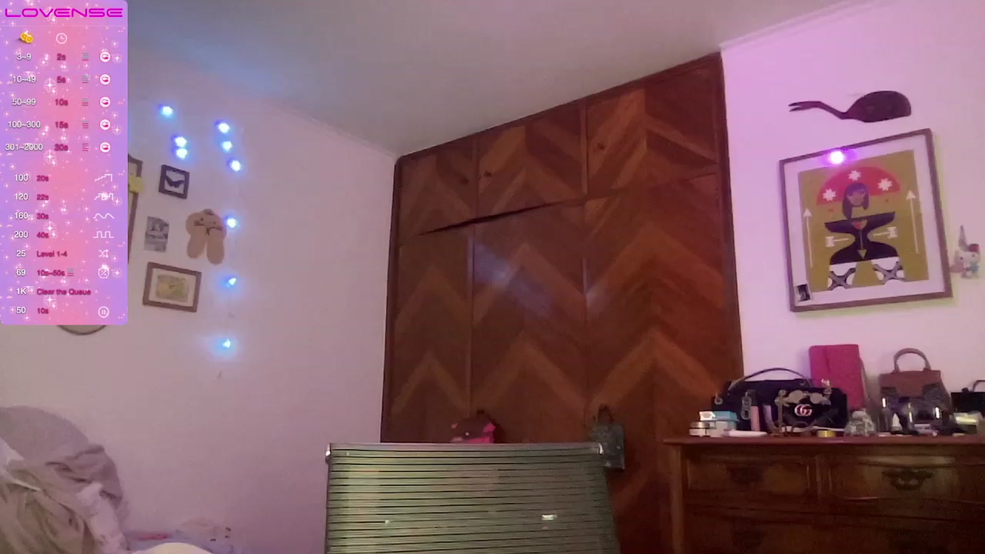Gallery image thumbnail from LuluArtist's myfreecams stream on, 01/18/2024, 04:38 image 11 of 20