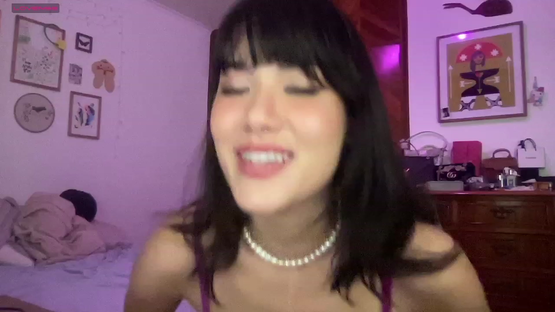 Gallery image thumbnail from LuluArtist's myfreecams stream on, 02/27/2024, 01:22 image 18 of 20