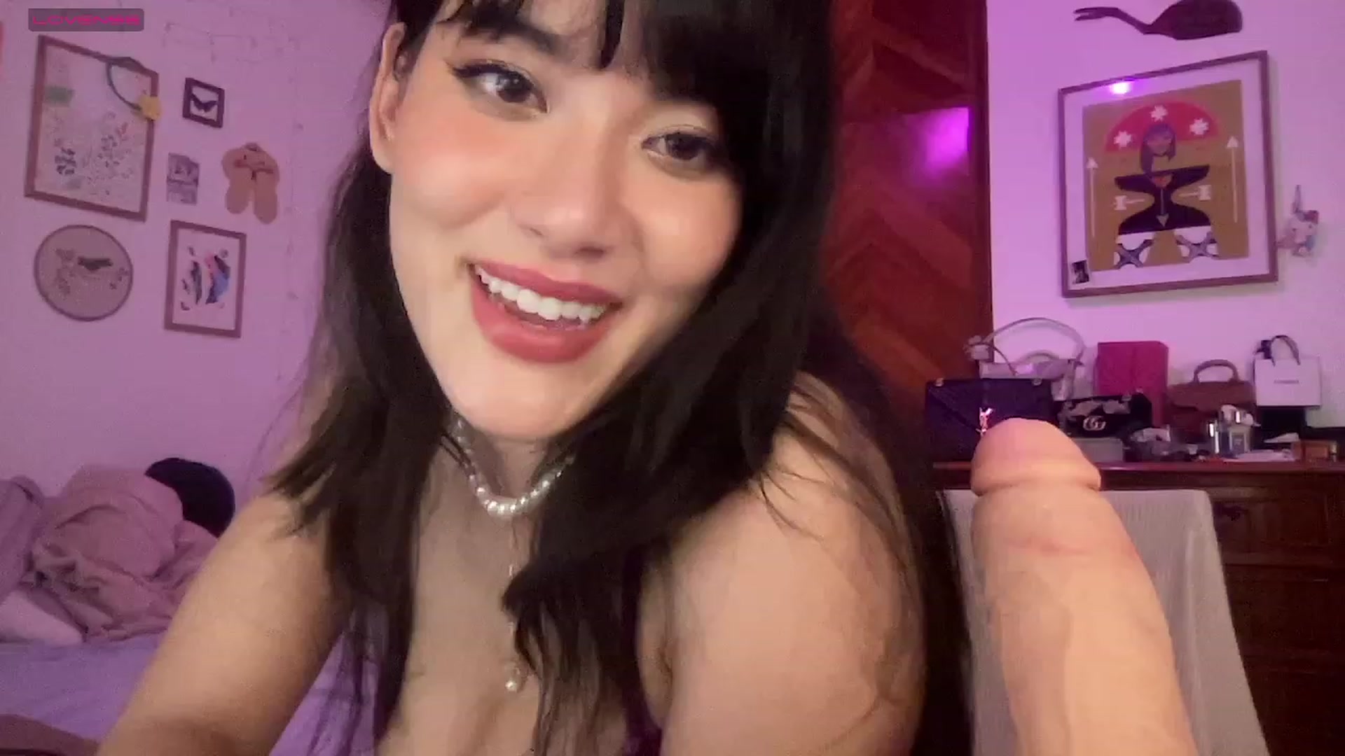Gallery image thumbnail from LuluArtist's myfreecams stream on, 02/27/2024, 01:22 image 13 of 20