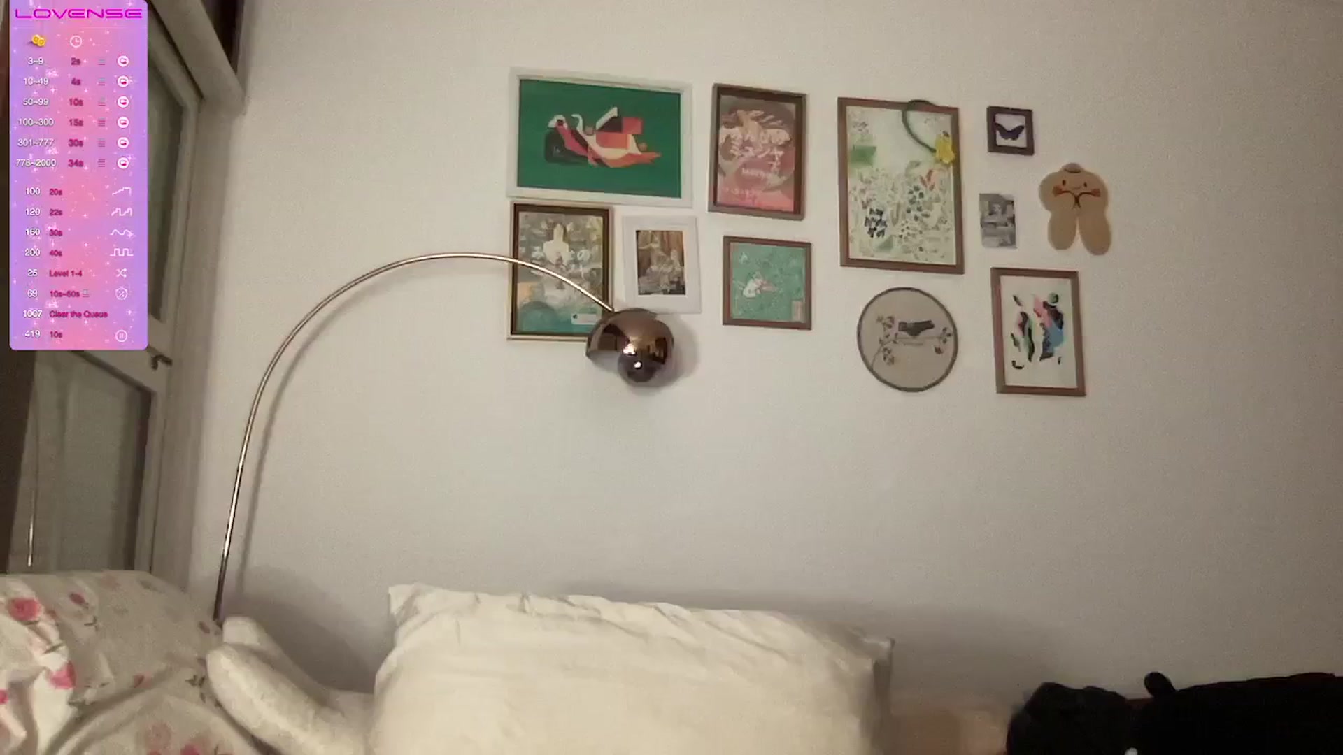 Gallery image thumbnail from LuluArtist's myfreecams stream on, 07/16/2024, 02:02 image 15 of 20
