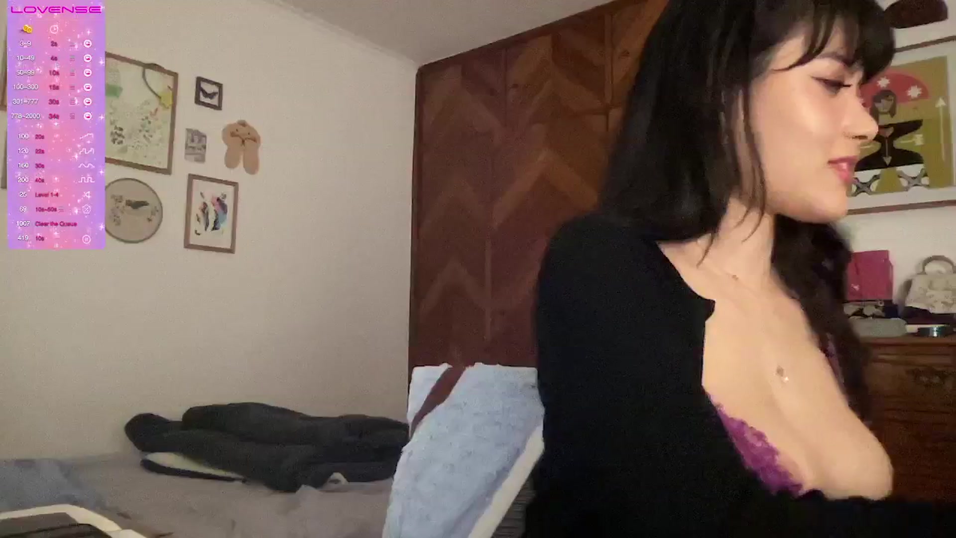 Gallery image thumbnail from LuluArtist's myfreecams stream on, 07/23/2024, 01:21 image 8 of 20