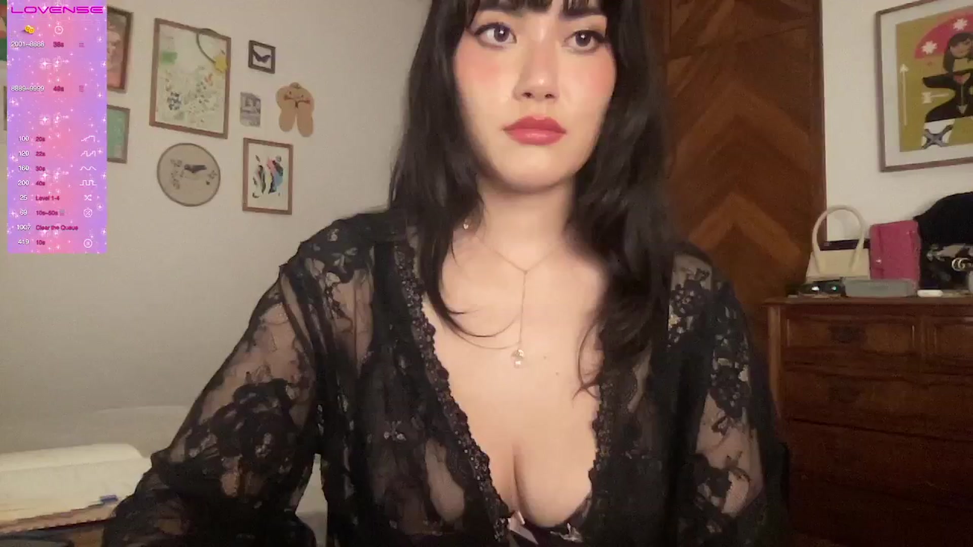 Gallery image thumbnail from LuluArtist's myfreecams stream on, 09/20/2024, 24:13 image 17 of 20