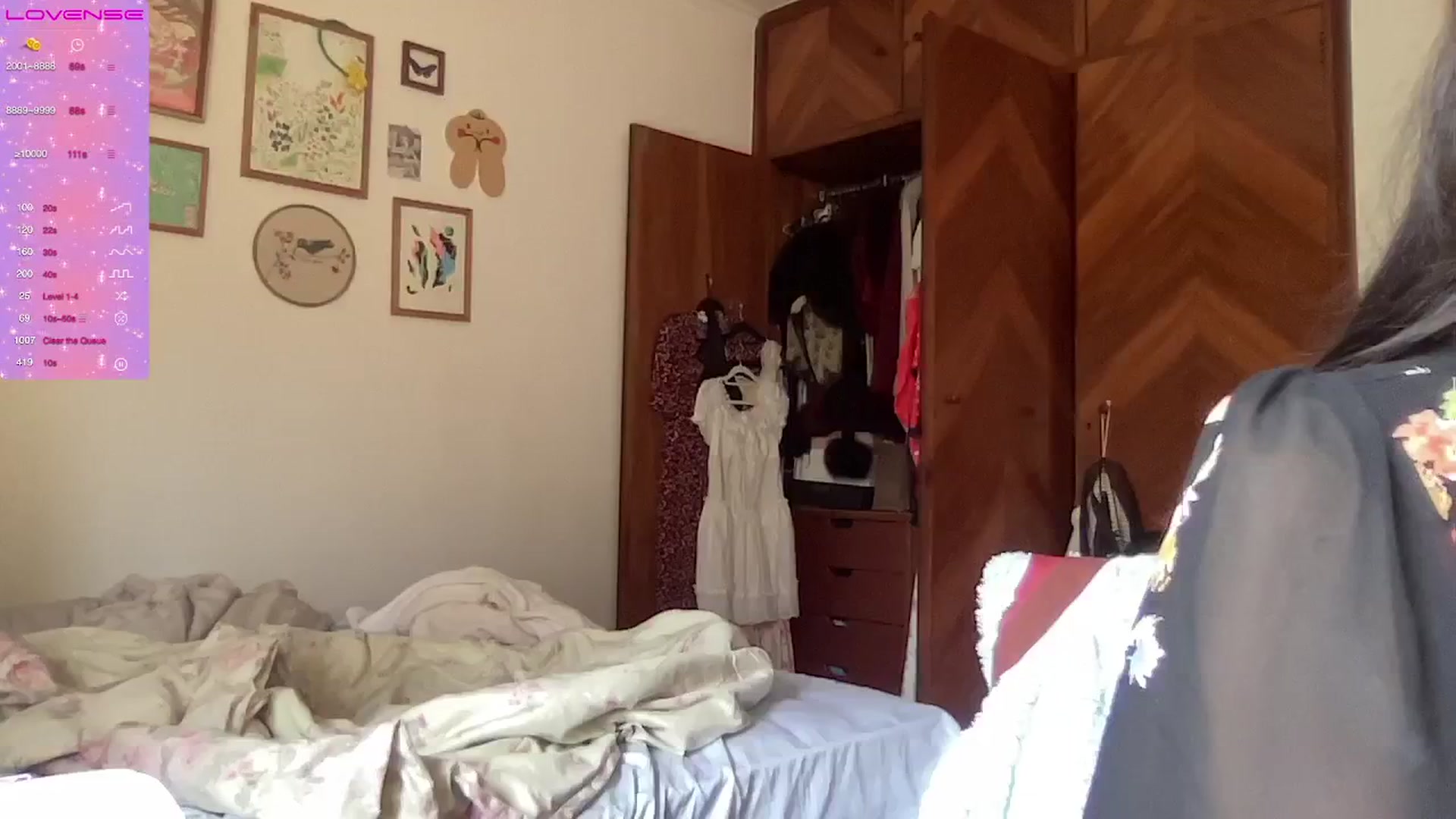 Gallery image thumbnail from LuluArtist's myfreecams stream on, 10/23/2024, 20:57 image 1 of 20
