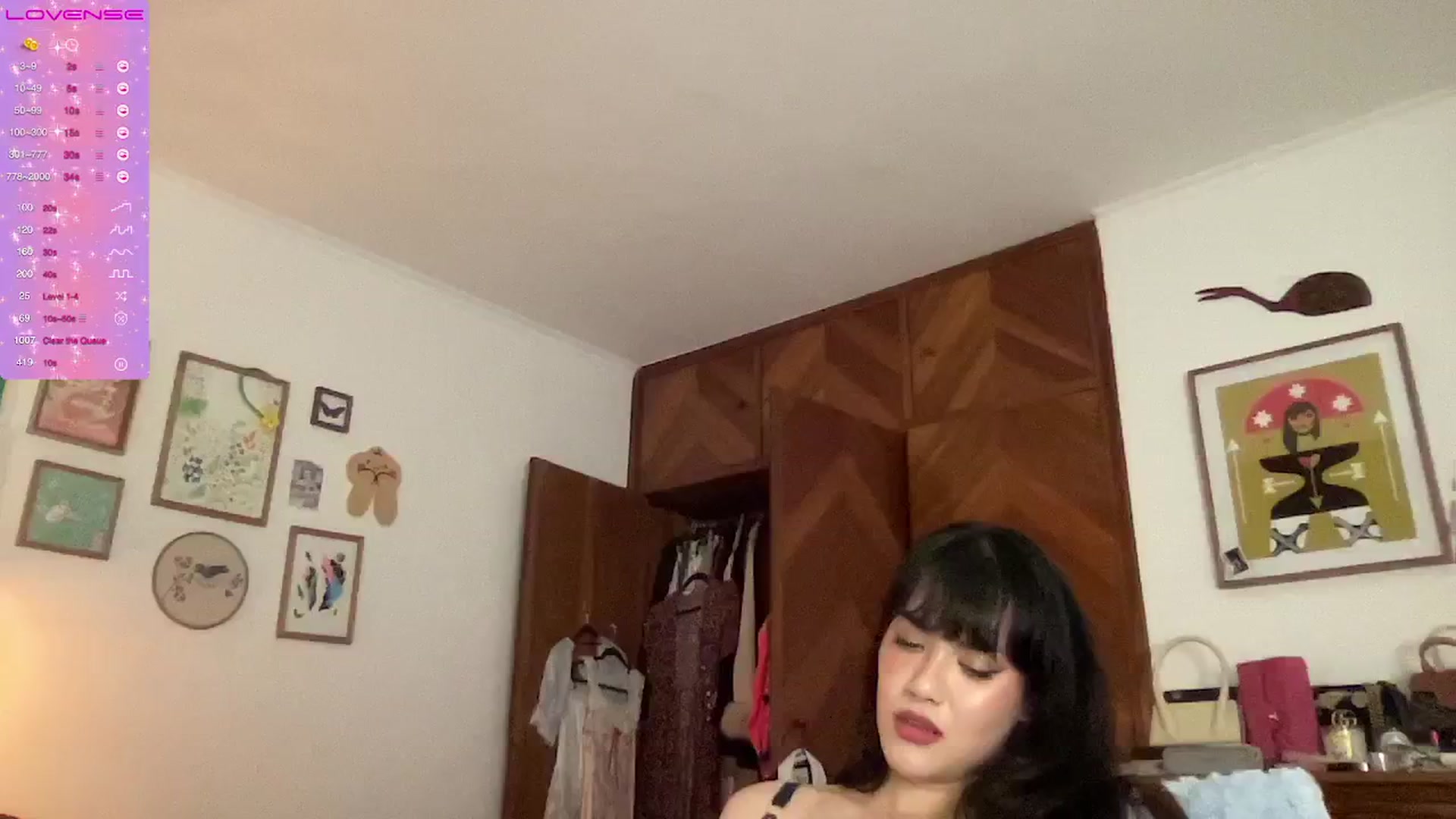 Gallery image thumbnail from LuluArtist's myfreecams stream on, 10/25/2024, 04:05 image 5 of 20