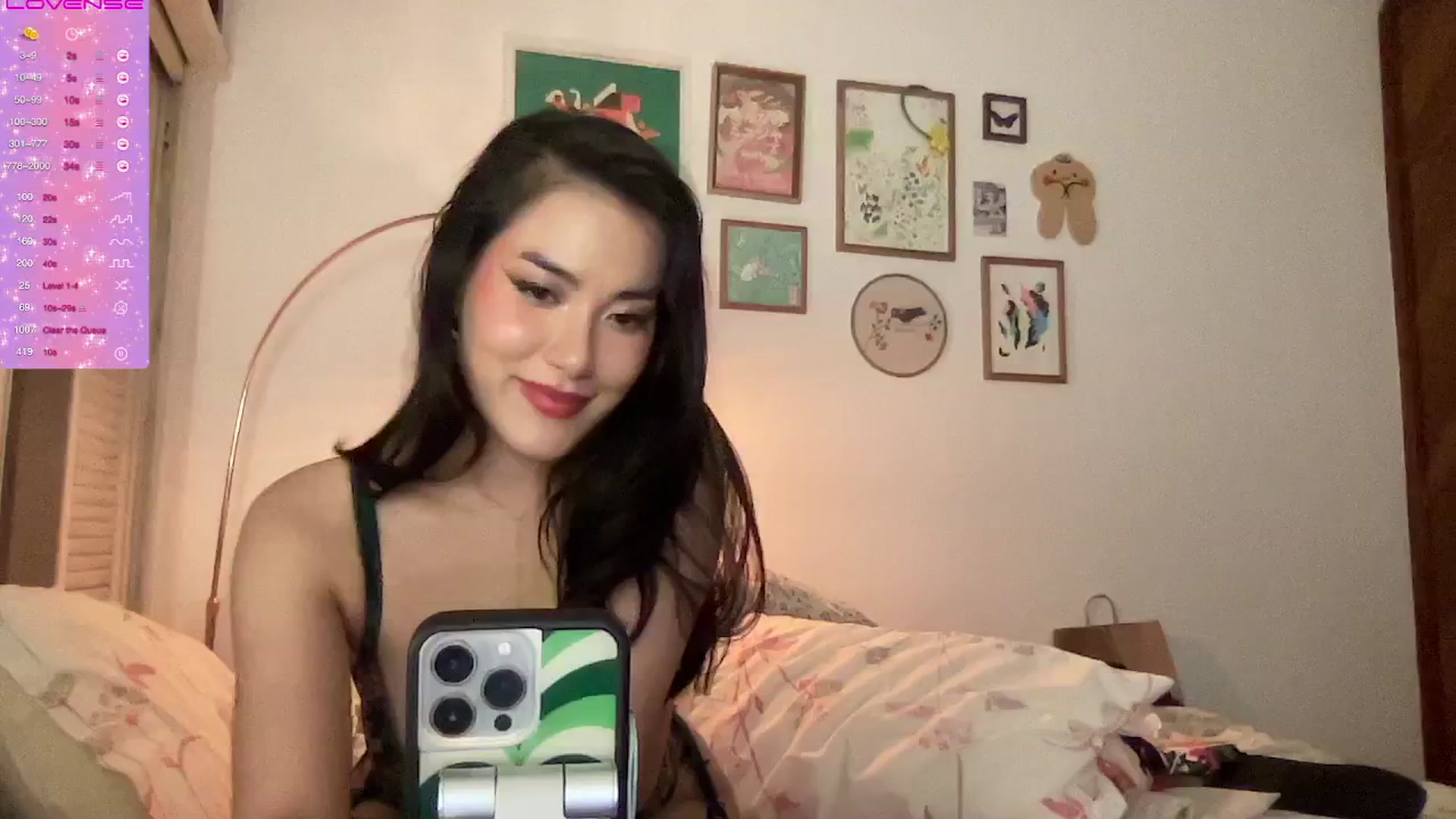 Gallery image thumbnail from LuluArtist's myfreecams stream on, 12/20/2024, 06:07 image 2 of 20