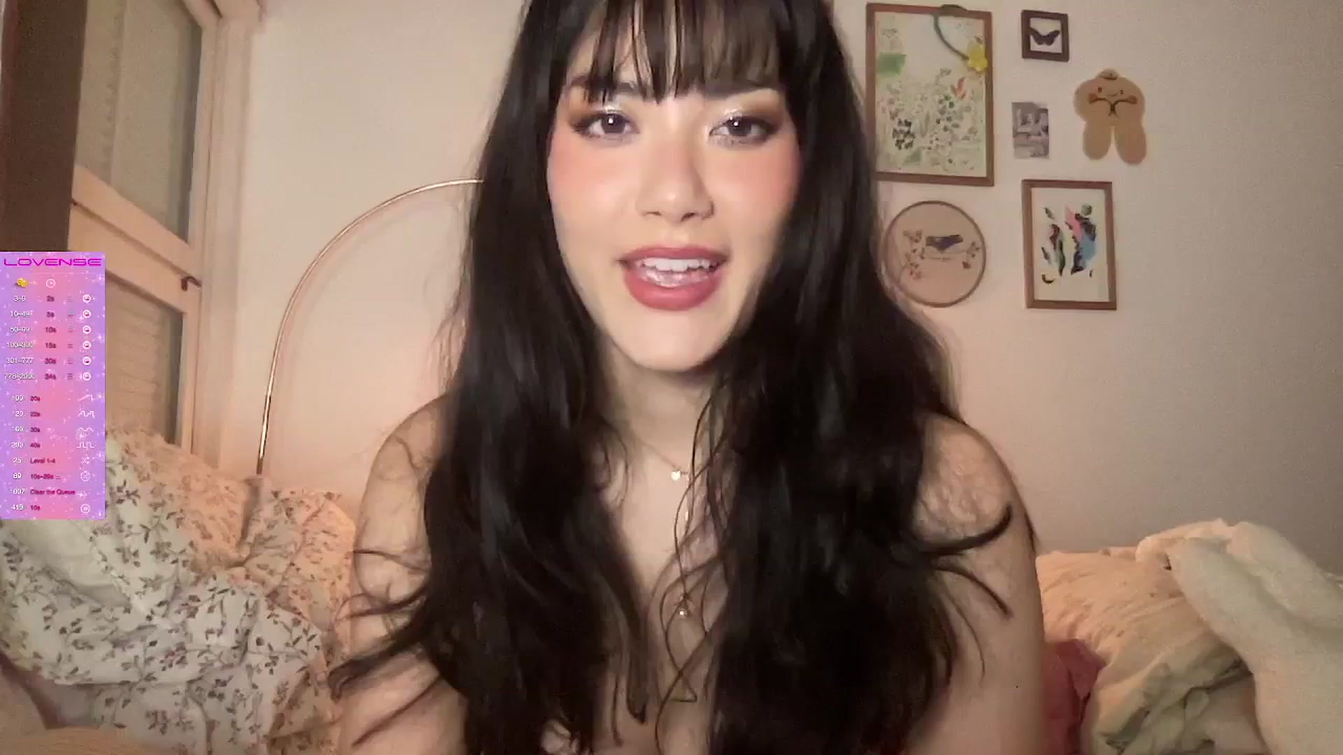 Gallery image thumbnail from LuluArtist's myfreecams stream on, 01/29/2025, 03:51 image 15 of 20