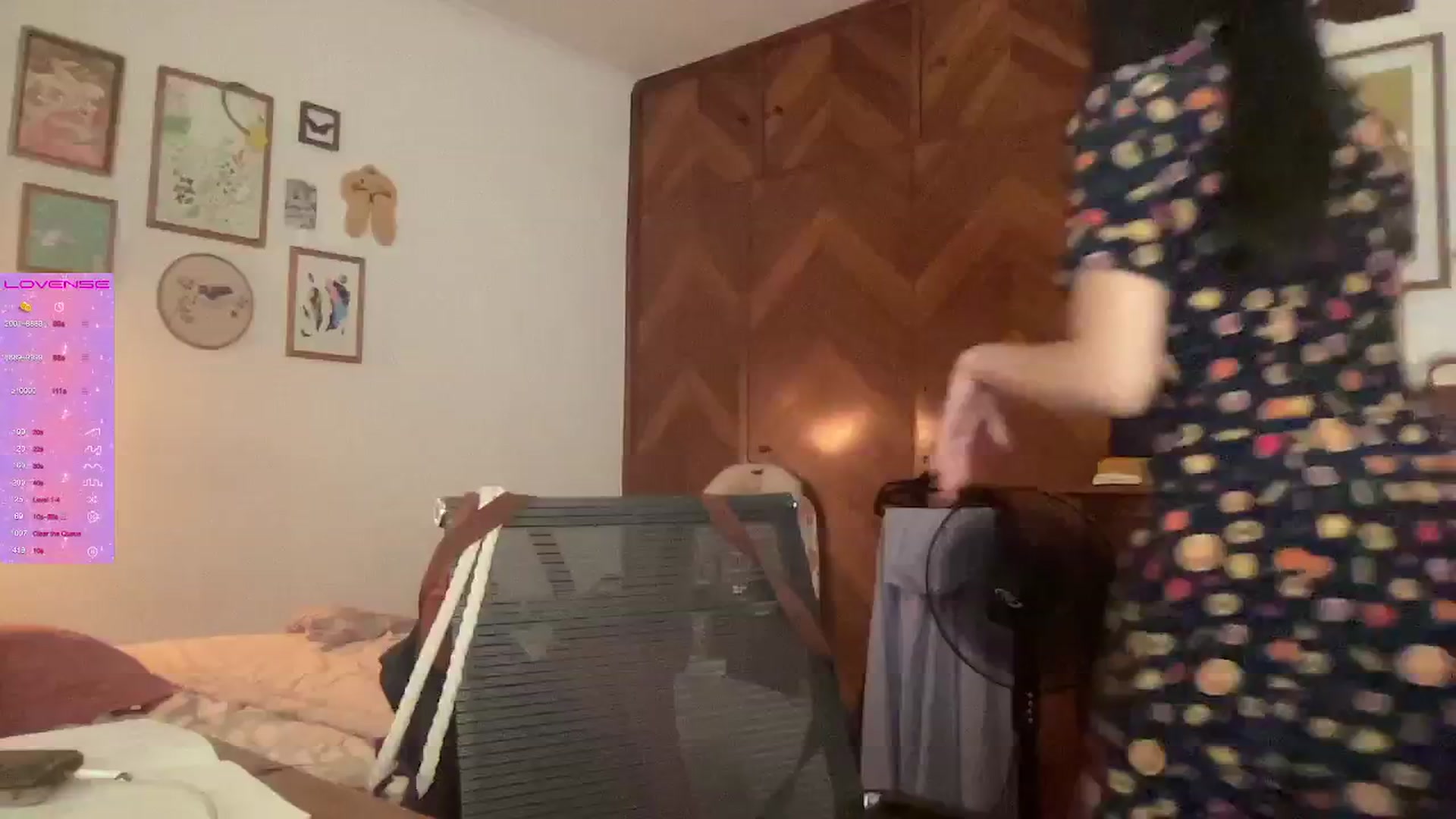 Gallery image thumbnail from LuluArtist's myfreecams stream on, 01/31/2025, 02:03 image 16 of 20