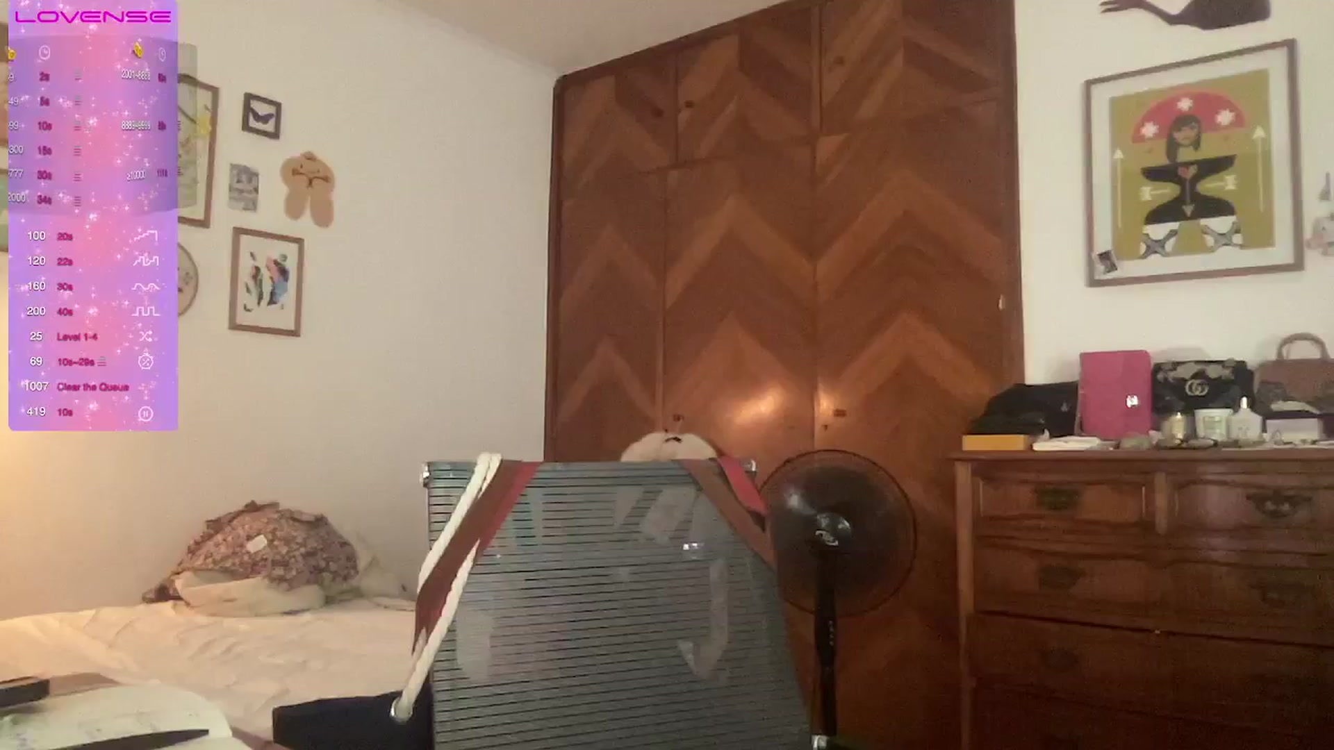 Gallery image thumbnail from LuluArtist's myfreecams stream on, 02/21/2025, 01:40 image 4 of 20