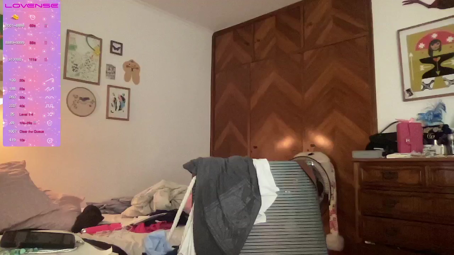 Gallery image thumbnail from LuluArtist's myfreecams stream on, 03/12/2025, 04:18 image 6 of 20
