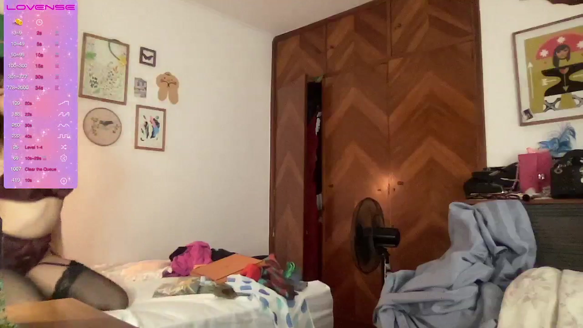 Gallery image thumbnail from LuluArtist's myfreecams stream on, 03/19/2025, 05:53 image 19 of 20