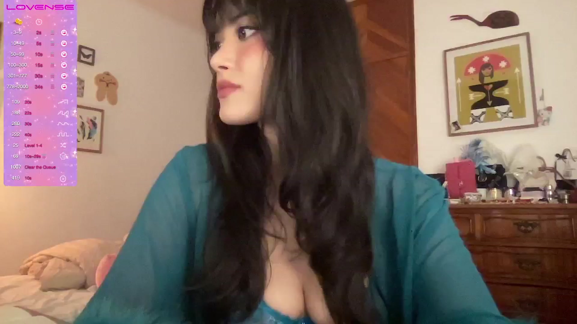 Gallery image thumbnail from LuluArtist's myfreecams stream on, 04/08/2025, 01:02 image 10 of 20