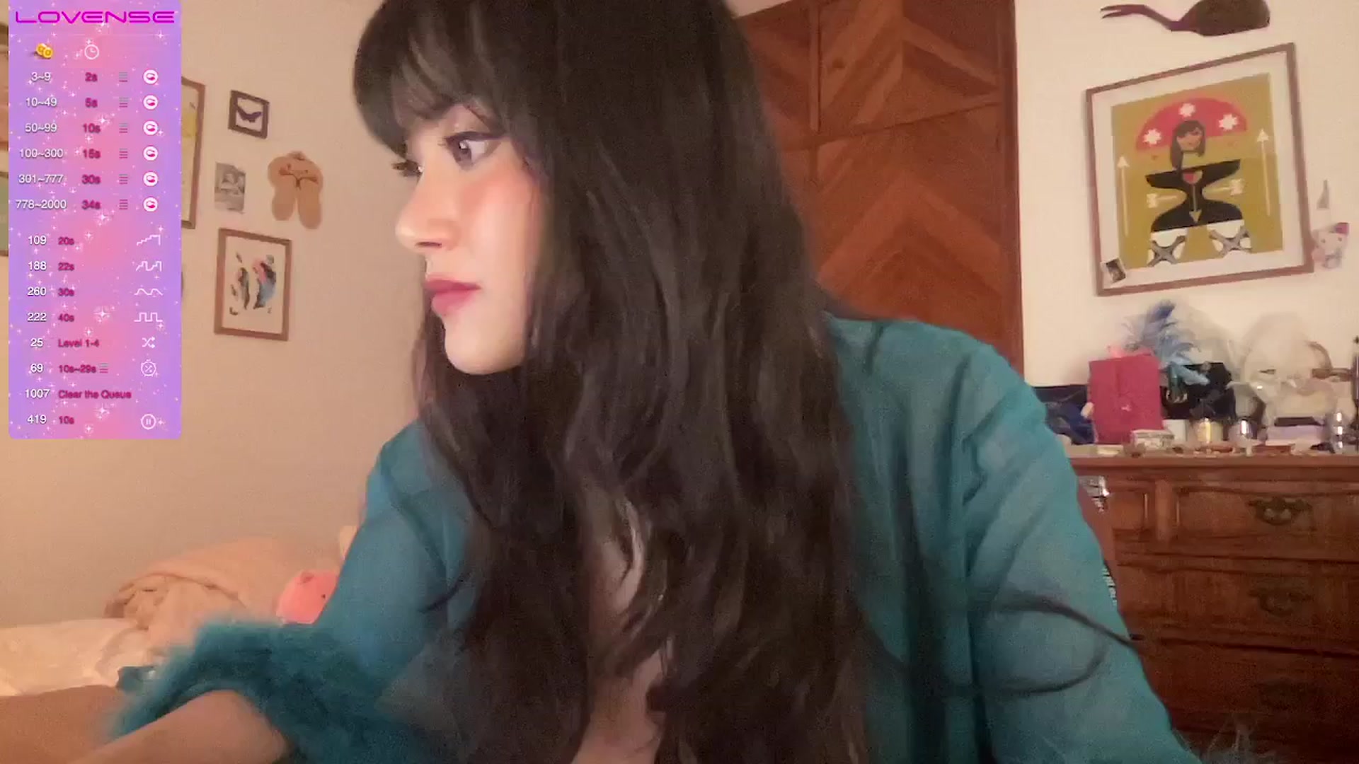 Gallery image thumbnail from LuluArtist's myfreecams stream on, 04/08/2025, 03:52 image 4 of 20