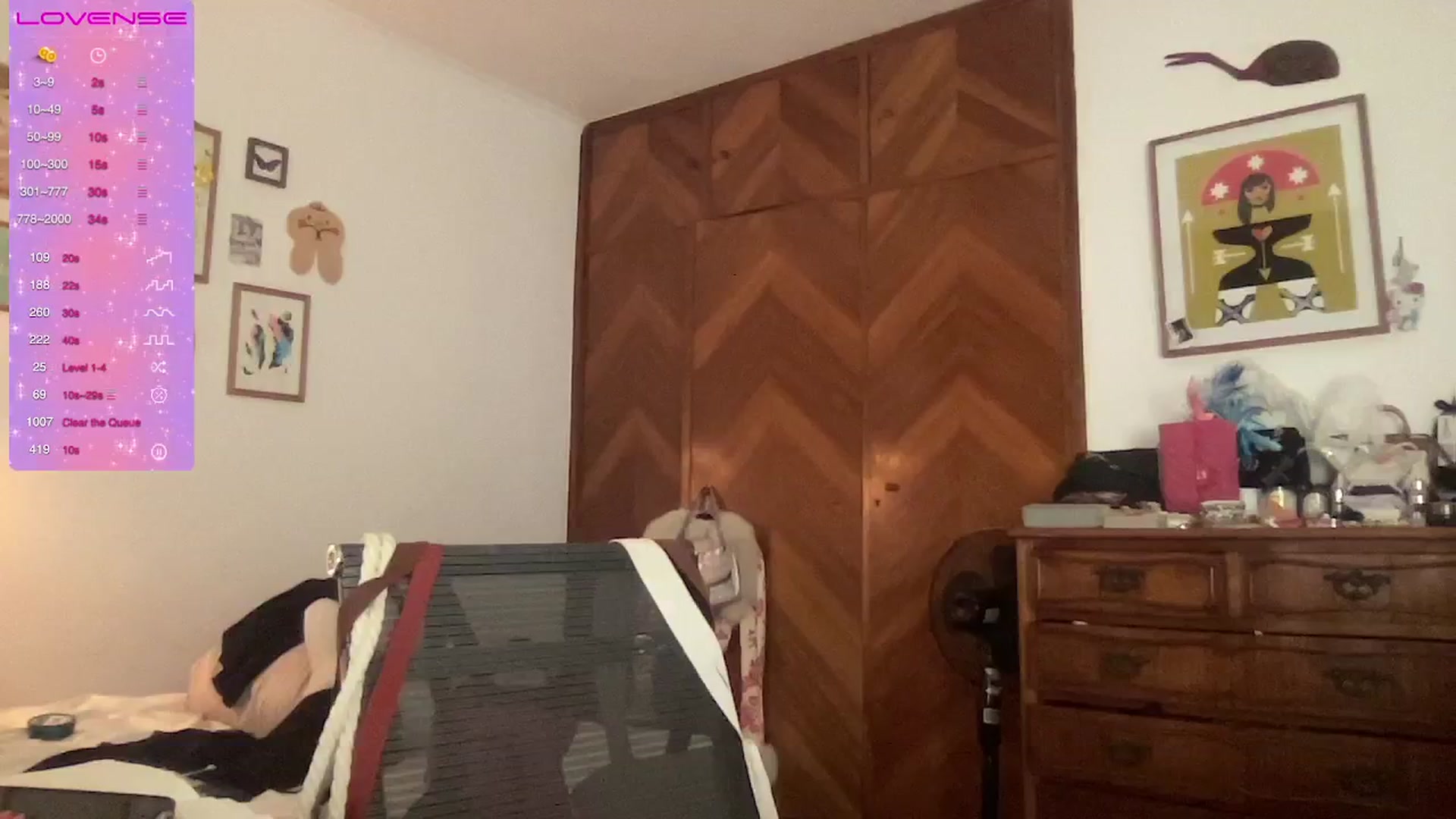 Gallery image thumbnail from LuluArtist's myfreecams stream on, 04/11/2025, 24:21 image 12 of 20