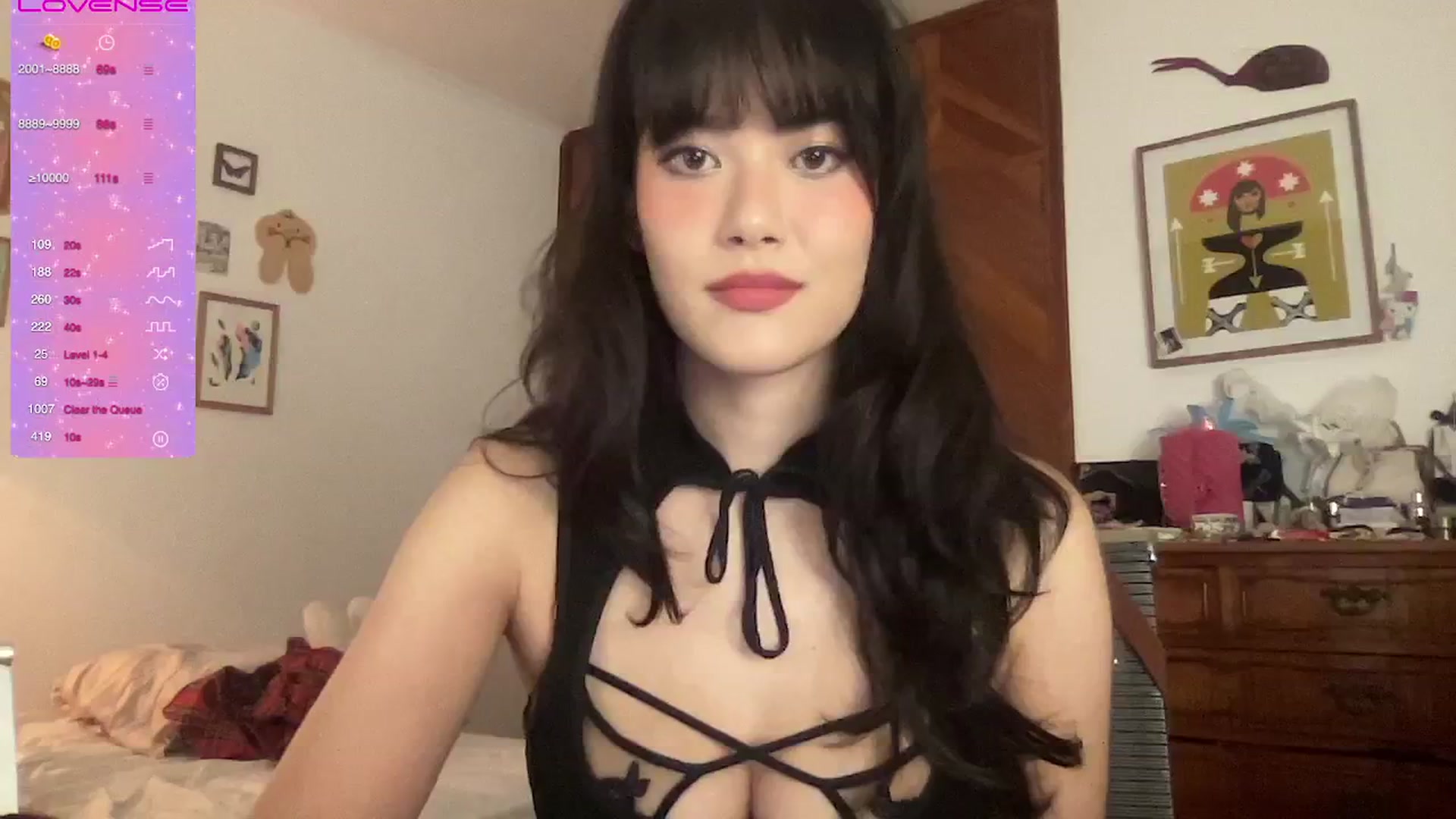 Gallery image thumbnail from LuluArtist's myfreecams stream on, 04/14/2025, 23:48 image 9 of 20