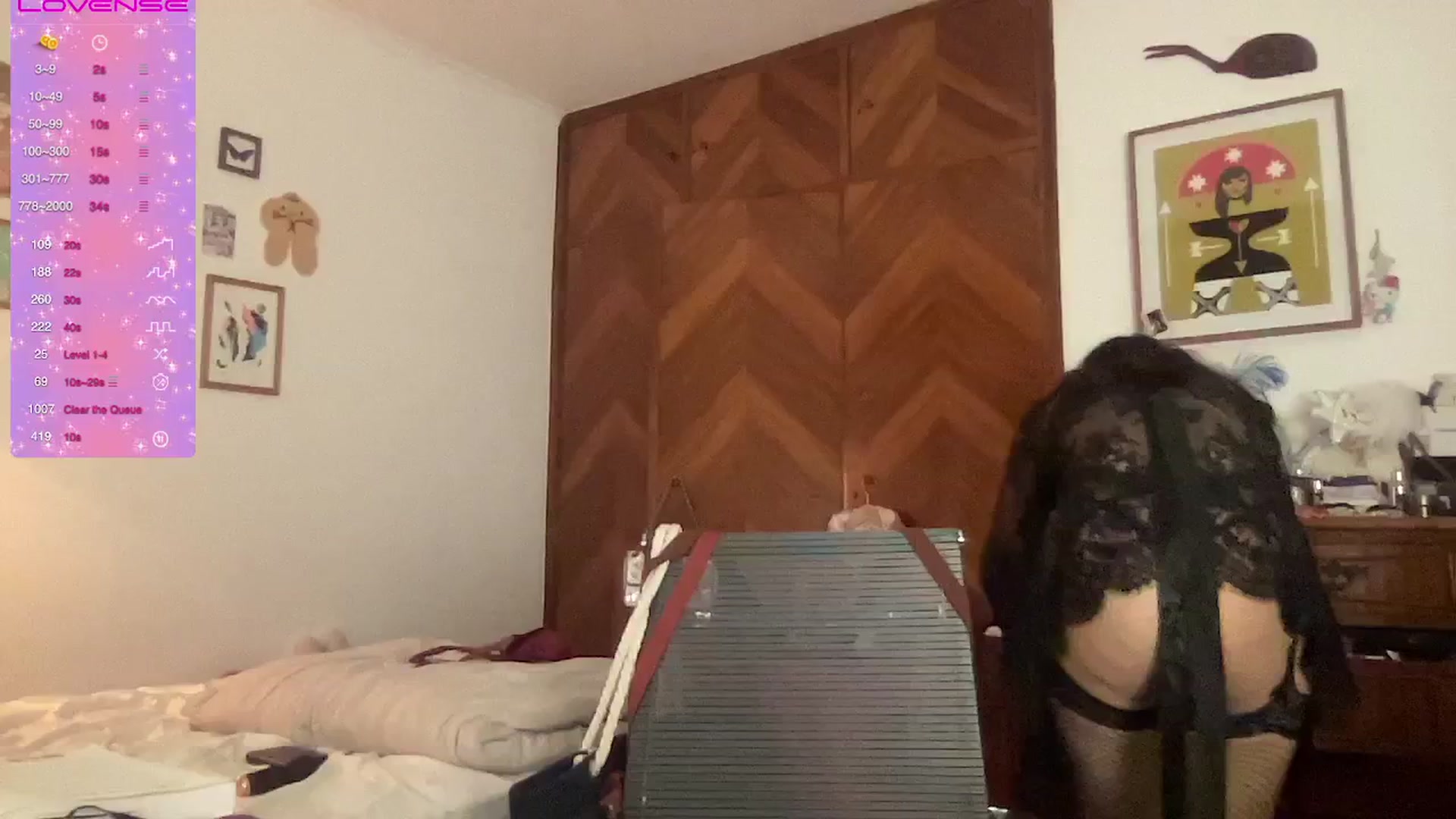 Gallery image thumbnail from LuluArtist's myfreecams stream on, 04/16/2025, 22:44 image 4 of 20