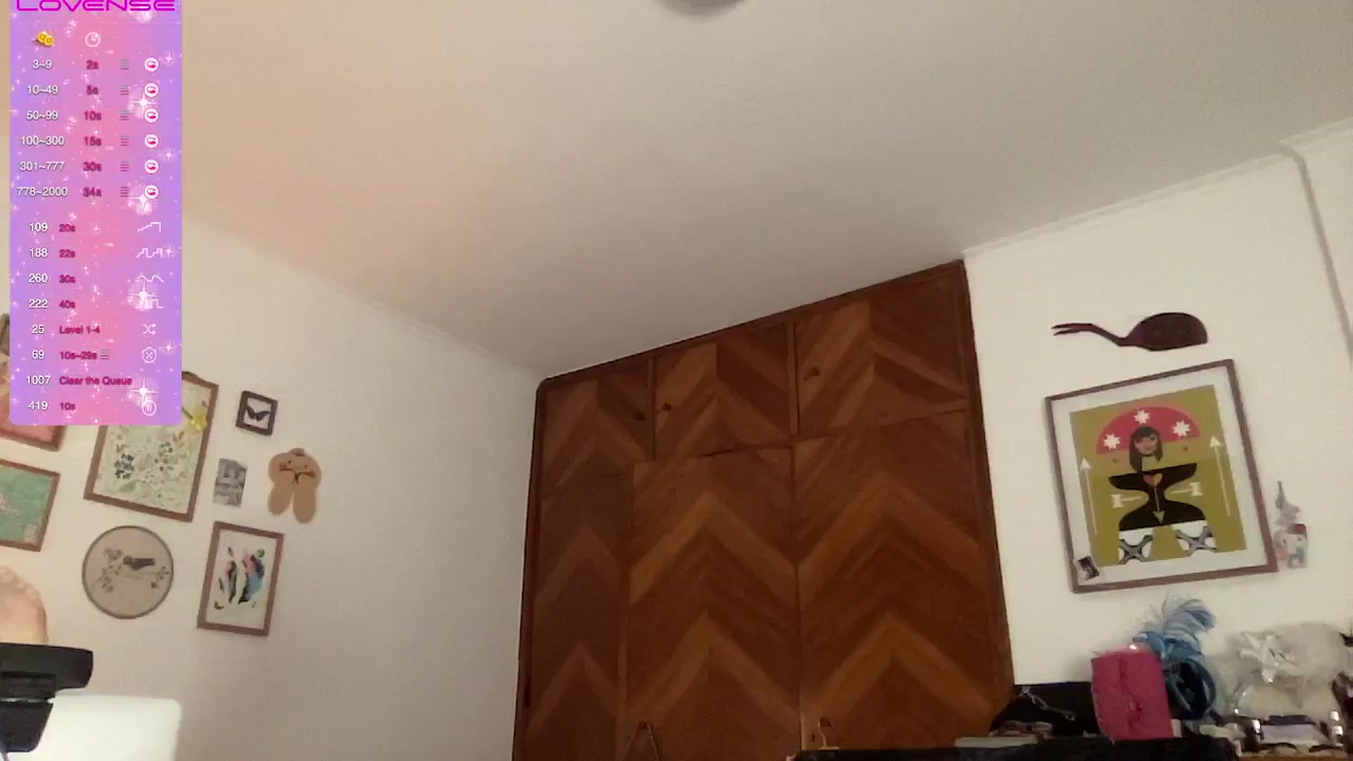 Gallery image thumbnail from LuluArtist's myfreecams stream on, 04/18/2025, 01:55 image 15 of 20