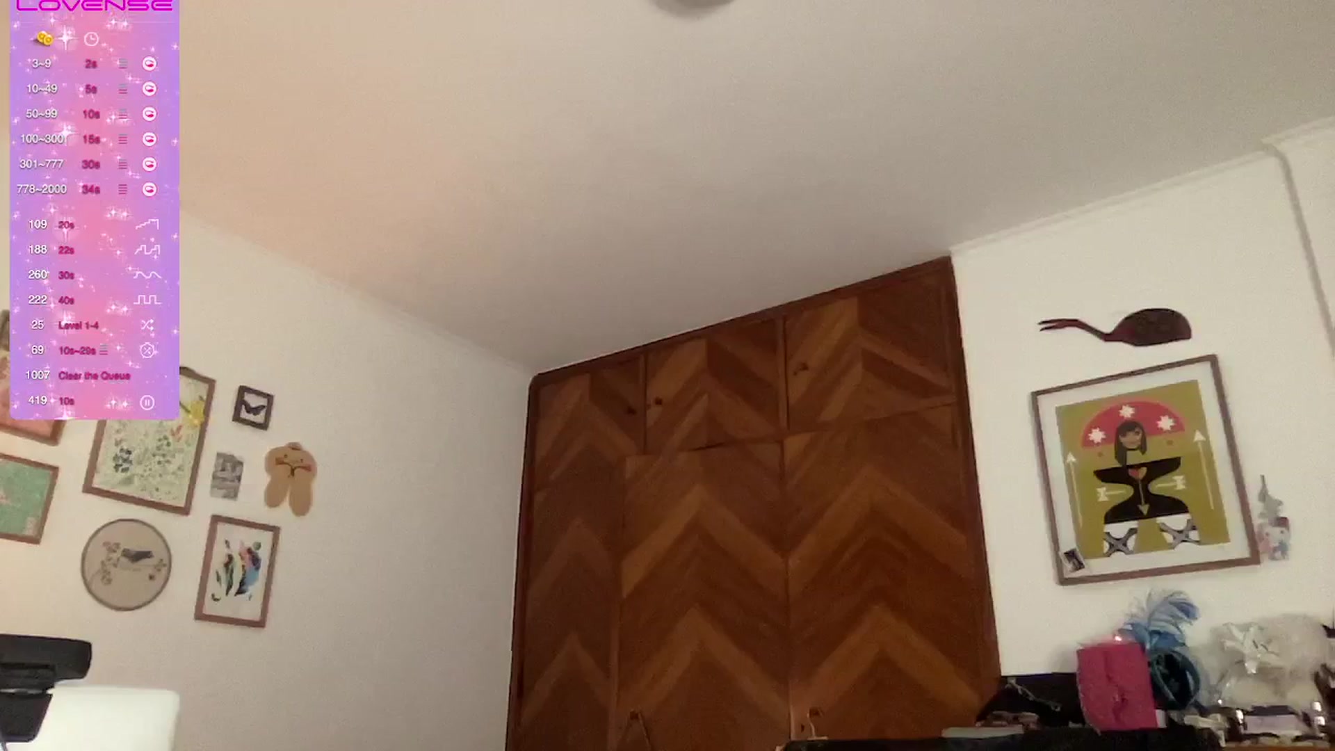 Gallery image thumbnail from LuluArtist's myfreecams stream on, 04/18/2025, 01:55 image 16 of 20