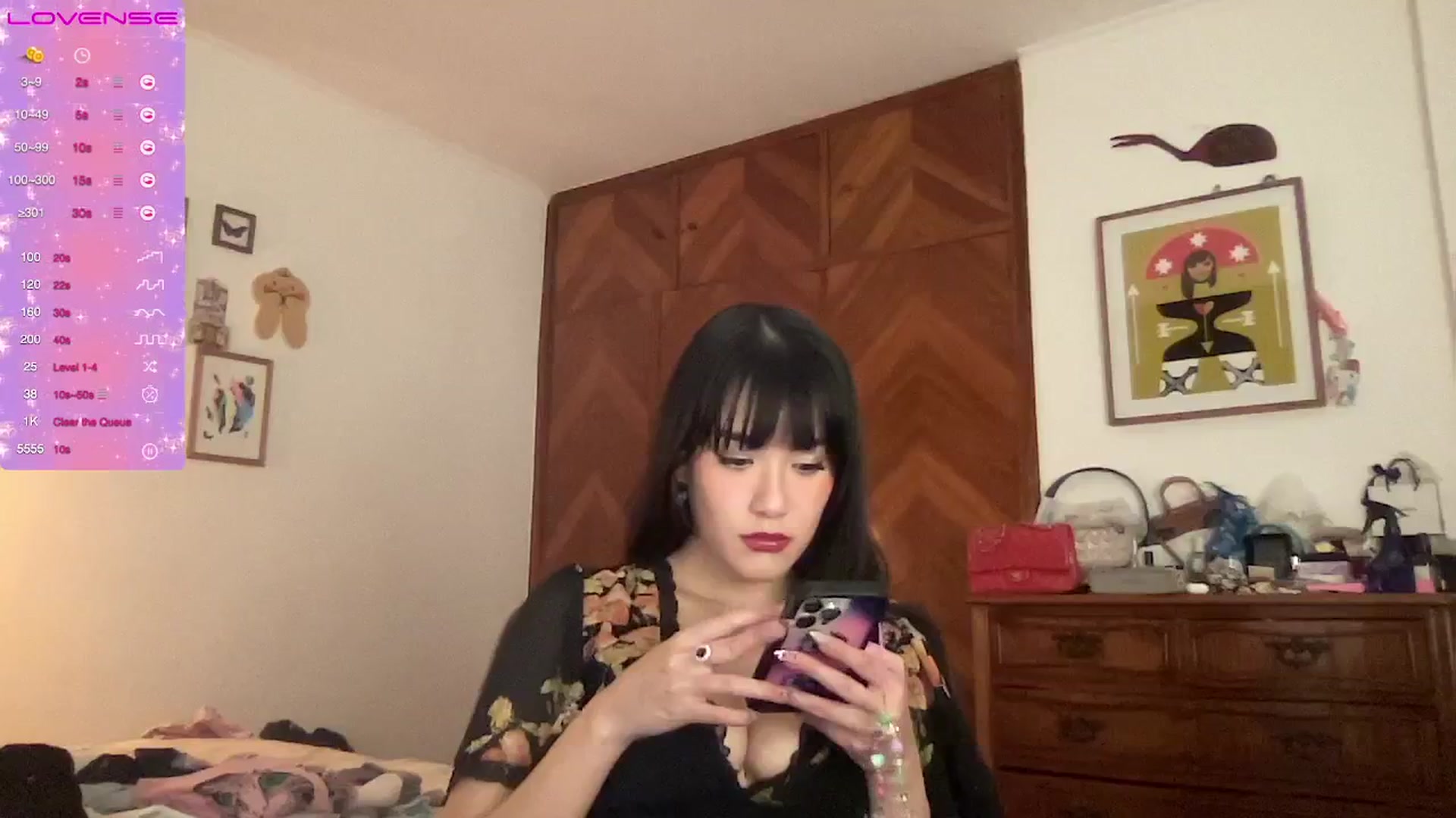 Gallery image thumbnail from LuluArtist's myfreecams stream on, 07/23/2025, 03:07 image 3 of 20