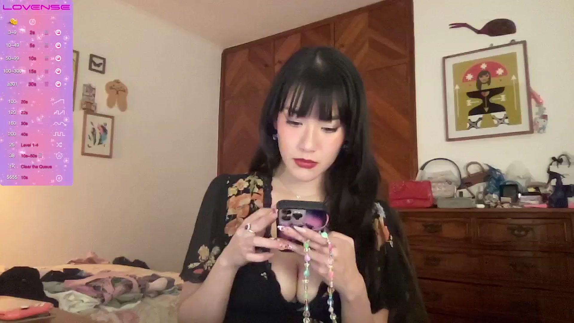 Gallery image thumbnail from LuluArtist's myfreecams stream on, 07/23/2025, 03:07 image 9 of 20