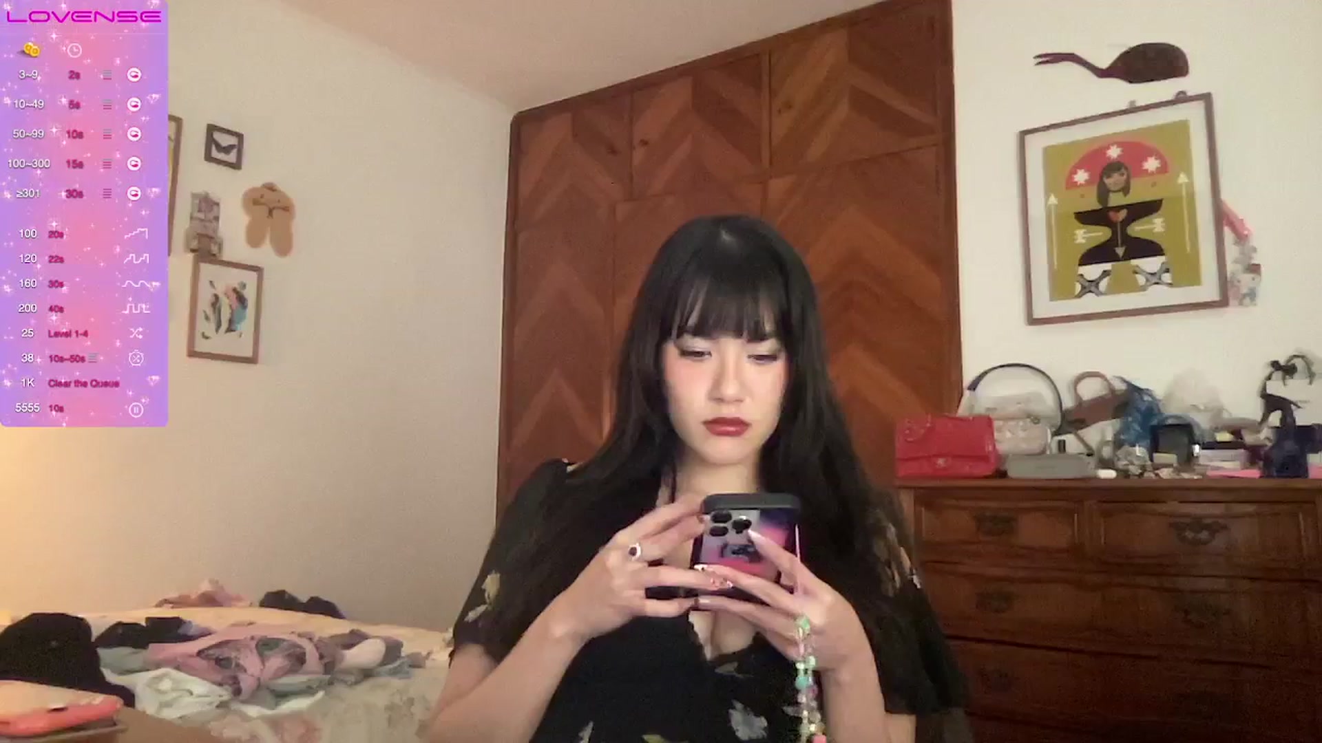 Gallery image thumbnail from LuluArtist's myfreecams stream on, 07/23/2025, 03:07 image 16 of 20