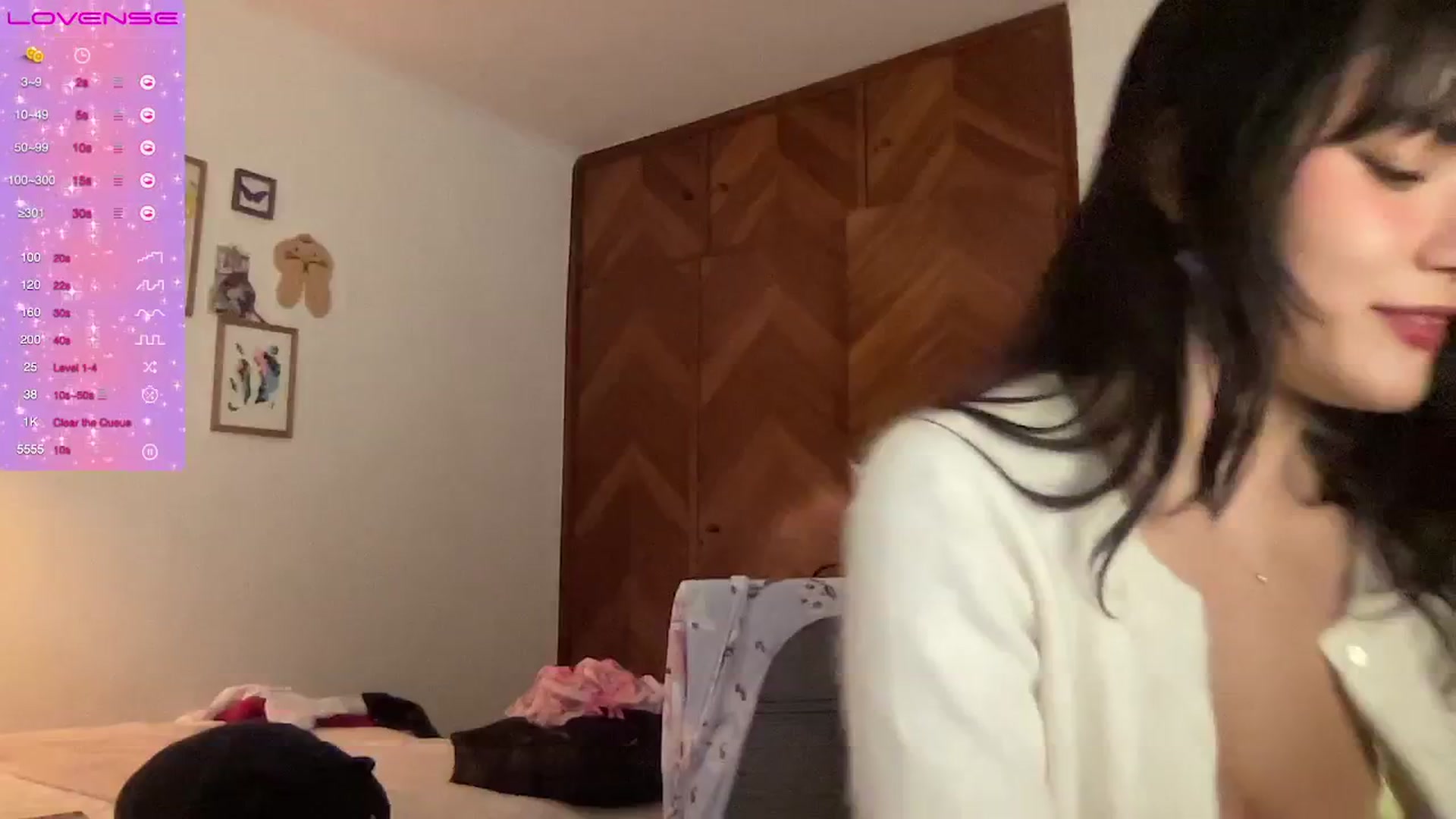 Gallery image thumbnail from LuluArtist's myfreecams stream on, 09/10/2025, 23:06 image 1 of 20