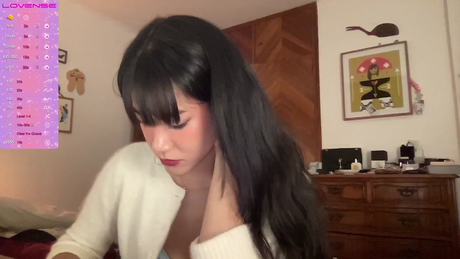 Gallery image thumbnail from LuluArtist's myfreecams stream on, 09/12/2025, 24:29 image 17 of 20