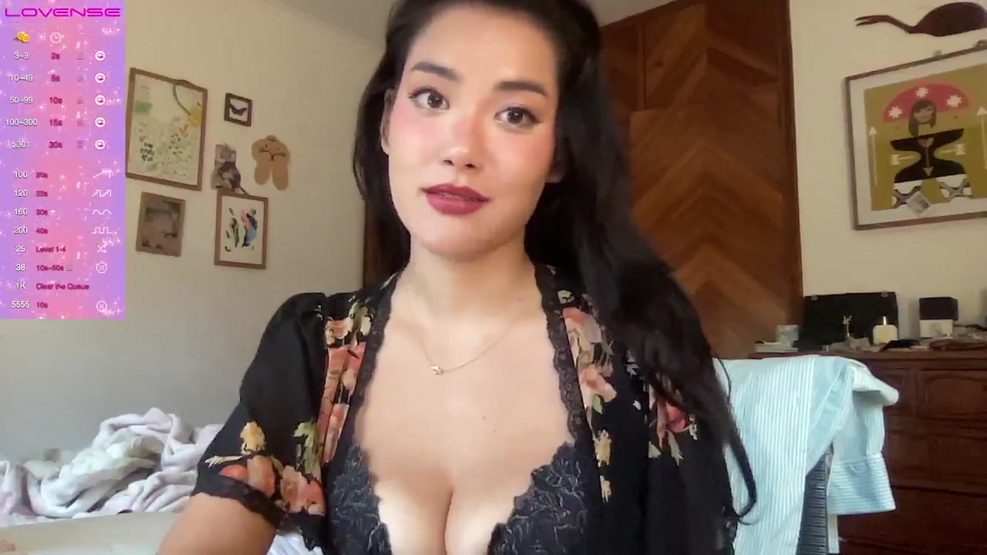 Gallery image thumbnail from LuluArtist's myfreecams stream on, 09/12/2025, 20:10 image 16 of 20