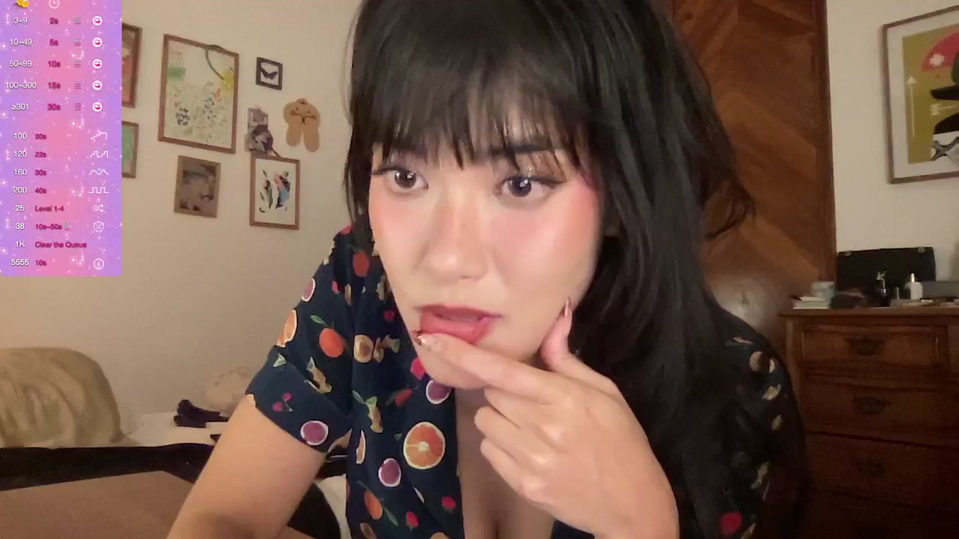 Gallery image thumbnail from LuluArtist's myfreecams stream on, 09/19/2025, 24:00 image 4 of 20