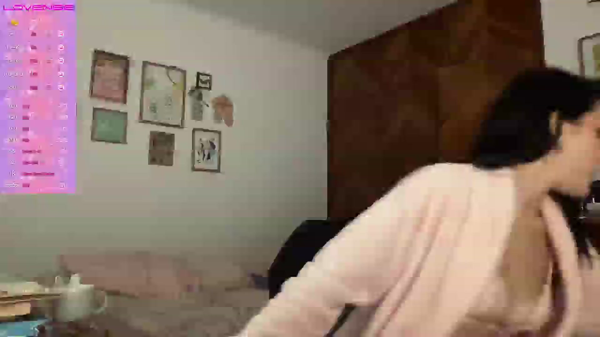 Gallery image thumbnail from LuluArtist's myfreecams stream on, 09/30/2025, 24:12 image 9 of 20