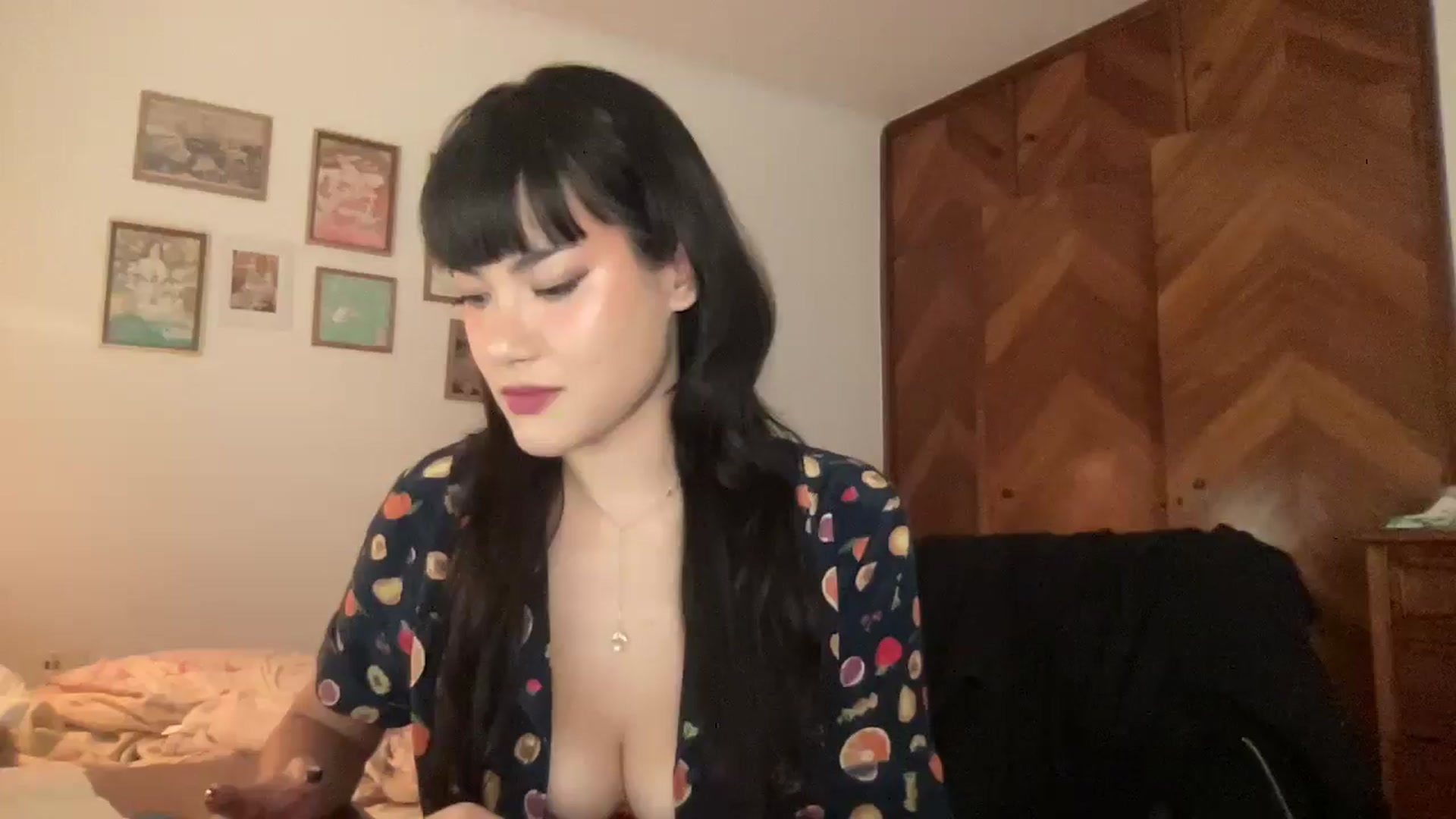 Gallery image thumbnail from LuluArtist's myfreecams stream on, 10/27/2025, 24:03 image 19 of 20