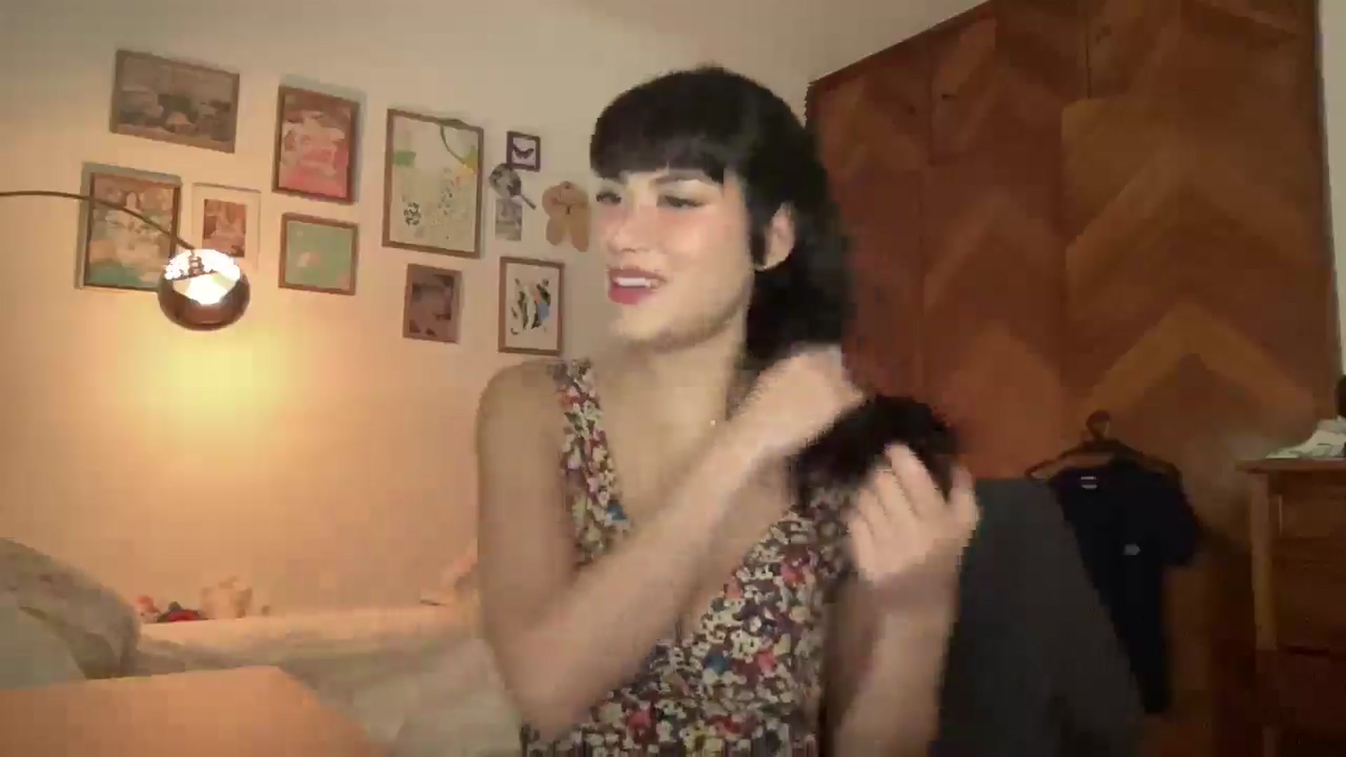 Gallery image thumbnail from LuluArtist's myfreecams stream on, 10/28/2025, 24:11 image 10 of 20