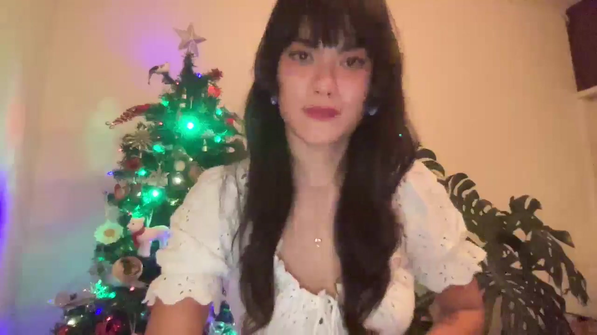 Gallery image thumbnail from LuluArtist's myfreecams stream on, 11/26/2025, 03:17 image 9 of 20