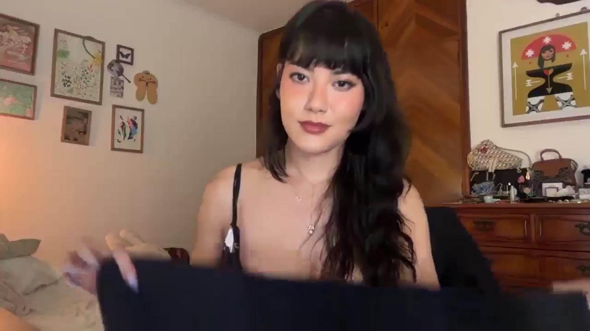 Gallery image thumbnail from LuluArtist's myfreecams stream on, 01/30/2026, 01:50 image 9 of 20