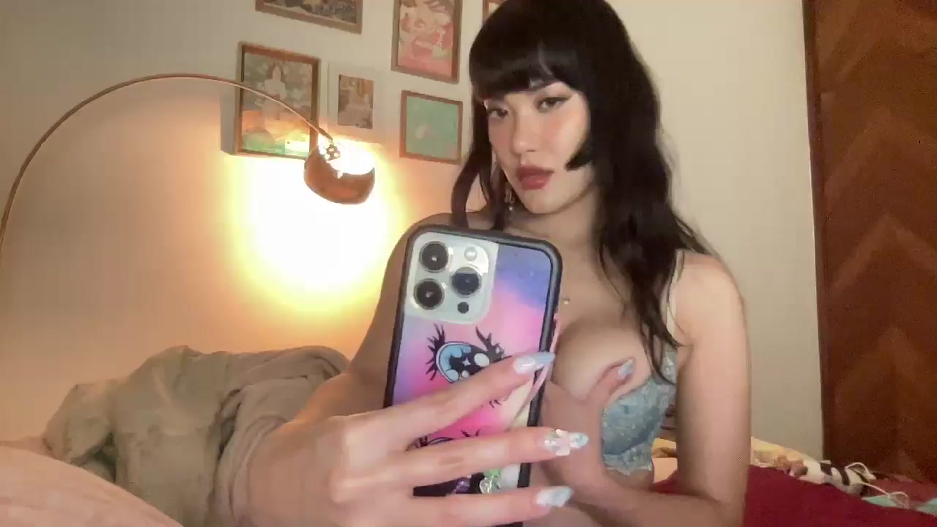 Gallery image thumbnail from LuluArtist's myfreecams stream on, 02/11/2026, 24:52 image 8 of 20