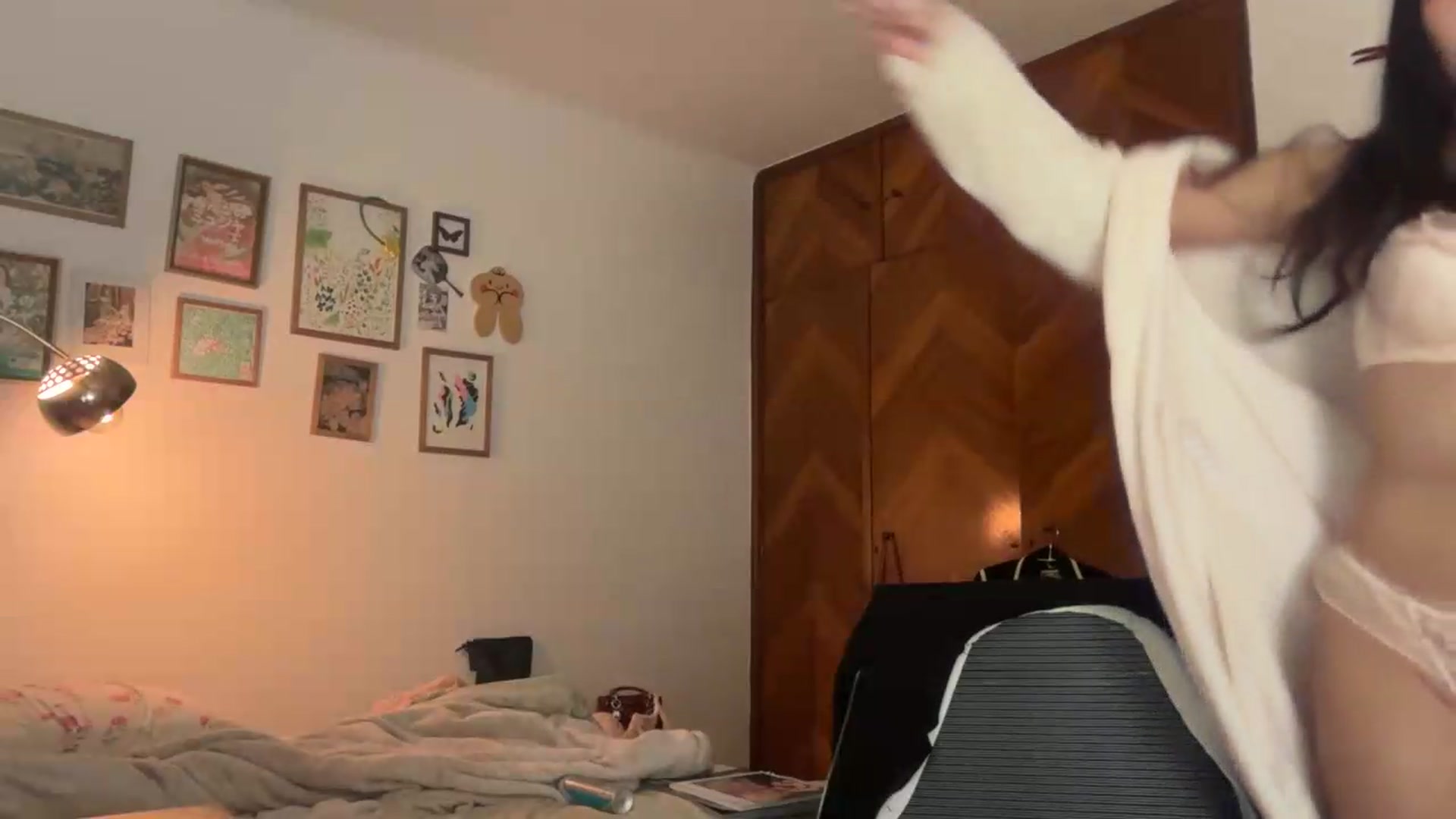 Gallery image thumbnail from LuluArtist's myfreecams stream on, 05/15/2026, 24:56 image 2 of 20