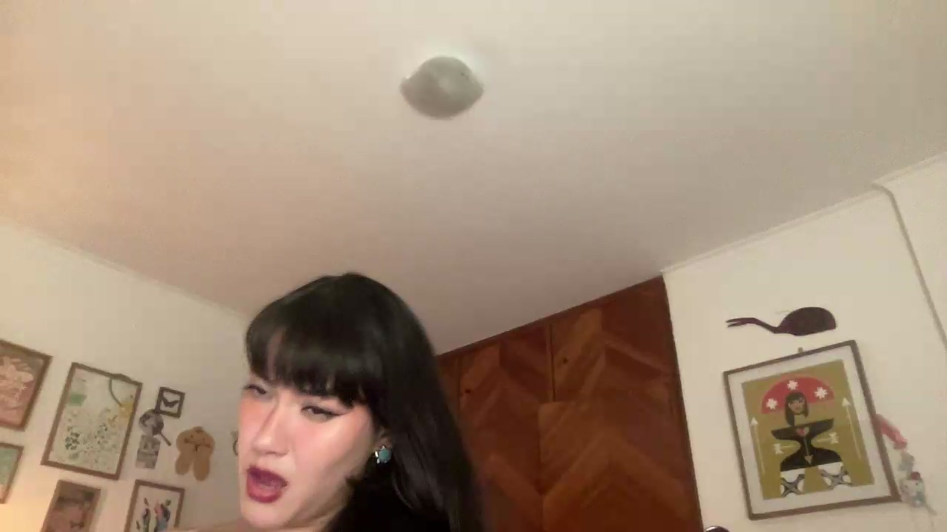 Gallery image thumbnail from LuluArtist's myfreecams stream on, 05/22/2026, 02:11 image 15 of 20