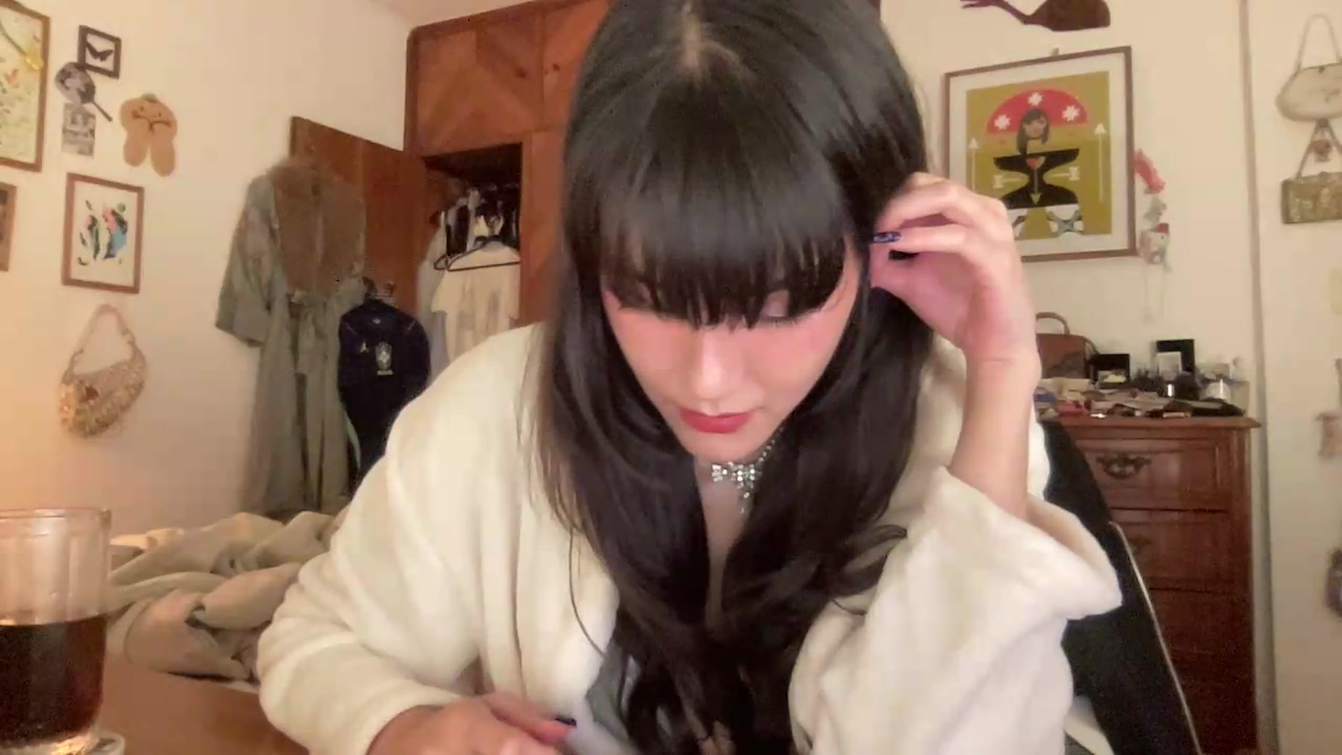 Gallery image thumbnail from LuluArtist's myfreecams stream on, 06/16/2026, 01:38 image 10 of 20