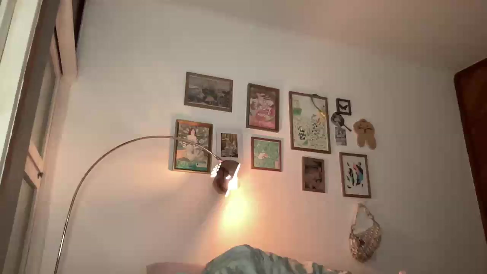 Gallery image thumbnail from LuluArtist's myfreecams stream on, 06/19/2026, 01:49 image 18 of 20