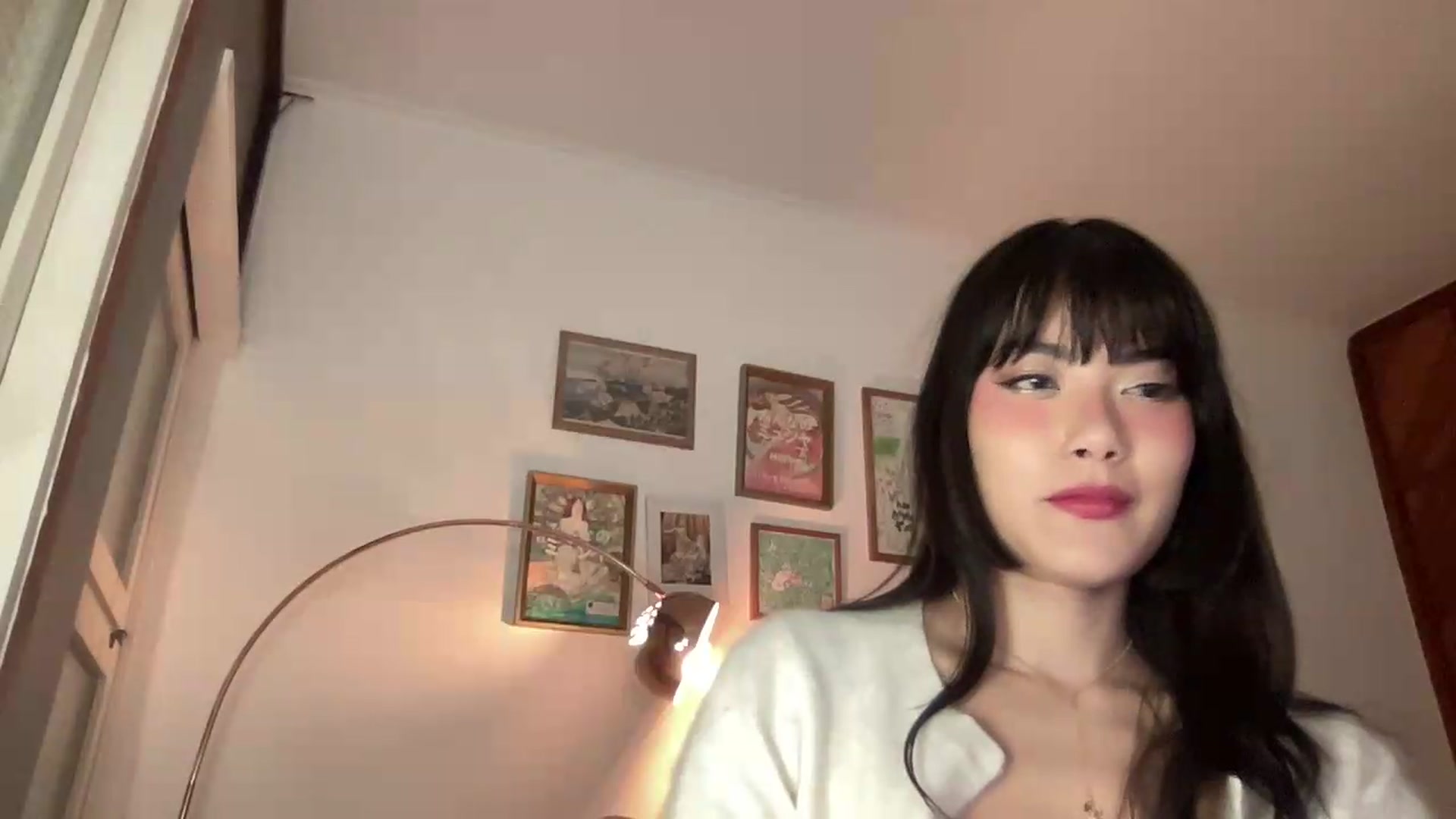 Gallery image thumbnail from LuluArtist's myfreecams stream on, 06/19/2026, 01:49 image 10 of 20