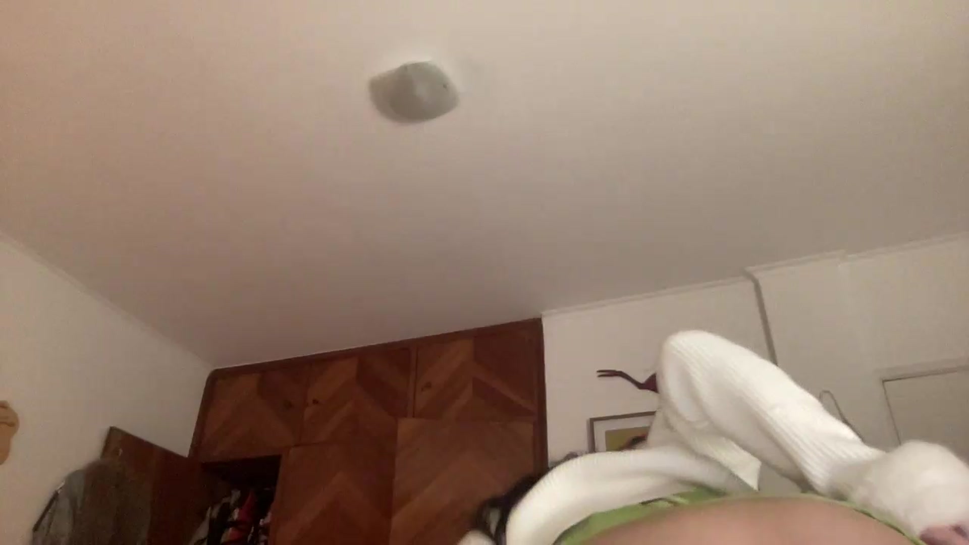 Gallery image thumbnail from LuluArtist's myfreecams stream on, 06/26/2026, 23:34 image 14 of 20
